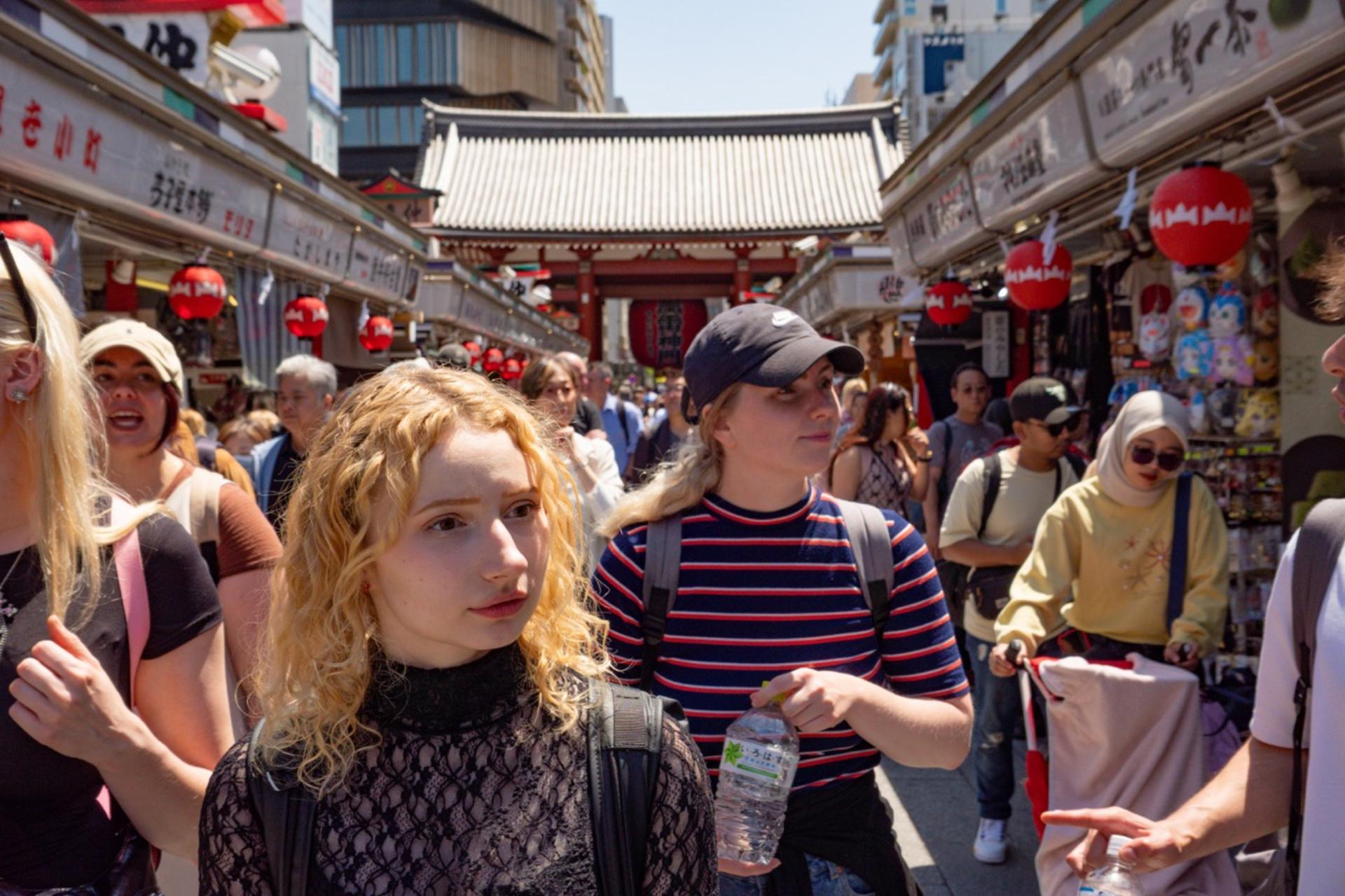Tokyo: Asakusa, Senso-ji temple & Shrine Walking Tour - Thumbnail 4