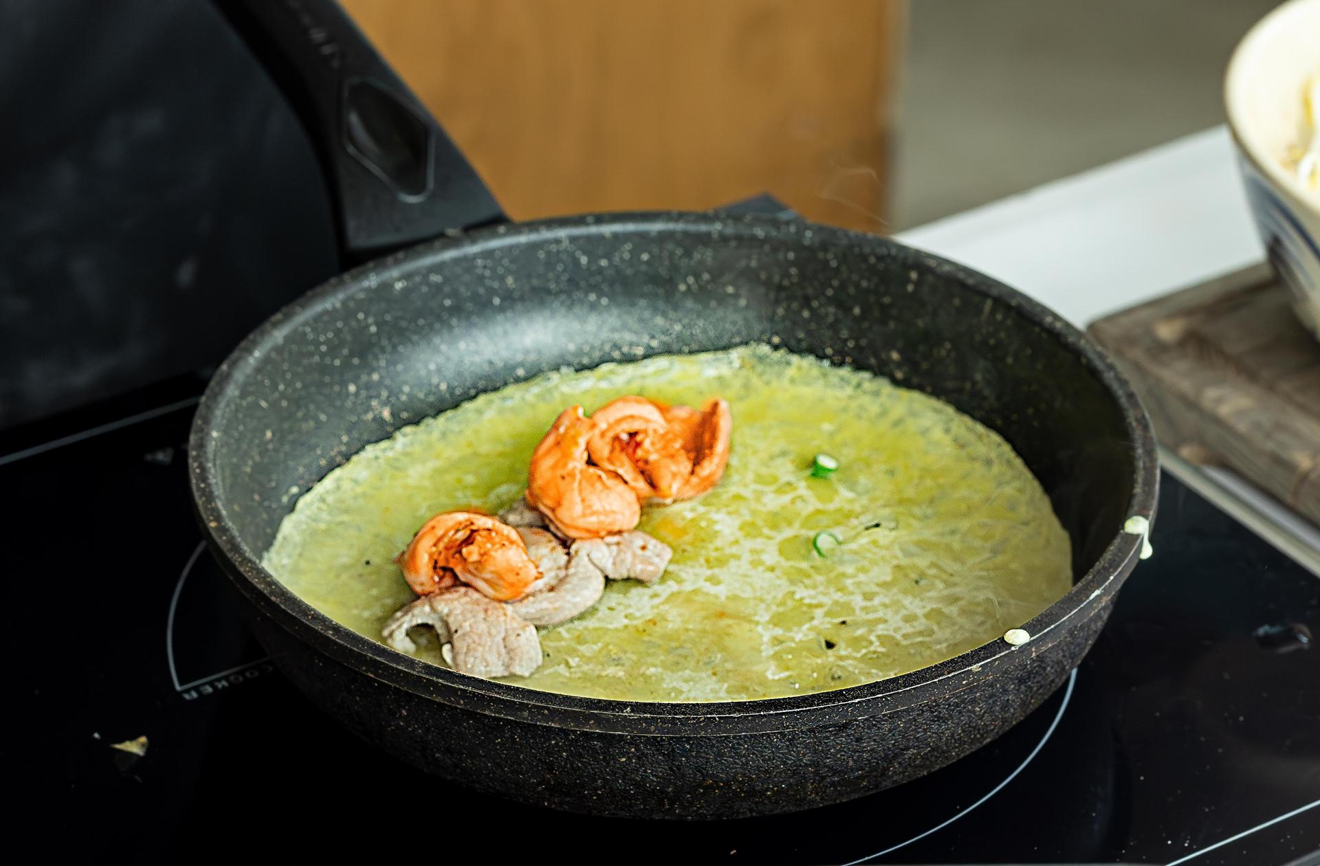 Cooking Class in Grand Mercure Da Nang - Thumbnail 7