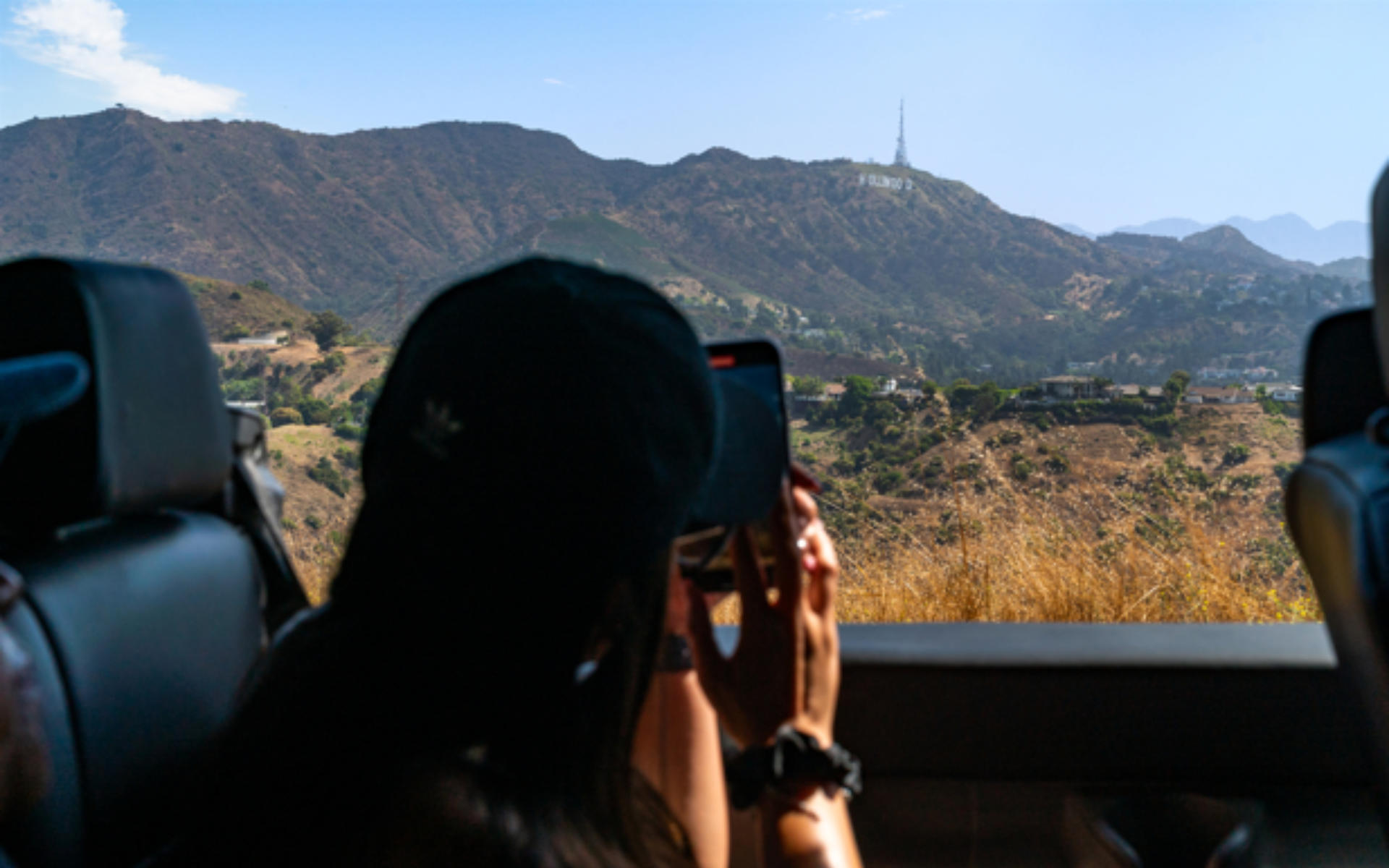 Hollywood, Beverly Hills & Celebrity Homes Open Air Tour  - Thumbnail 5
