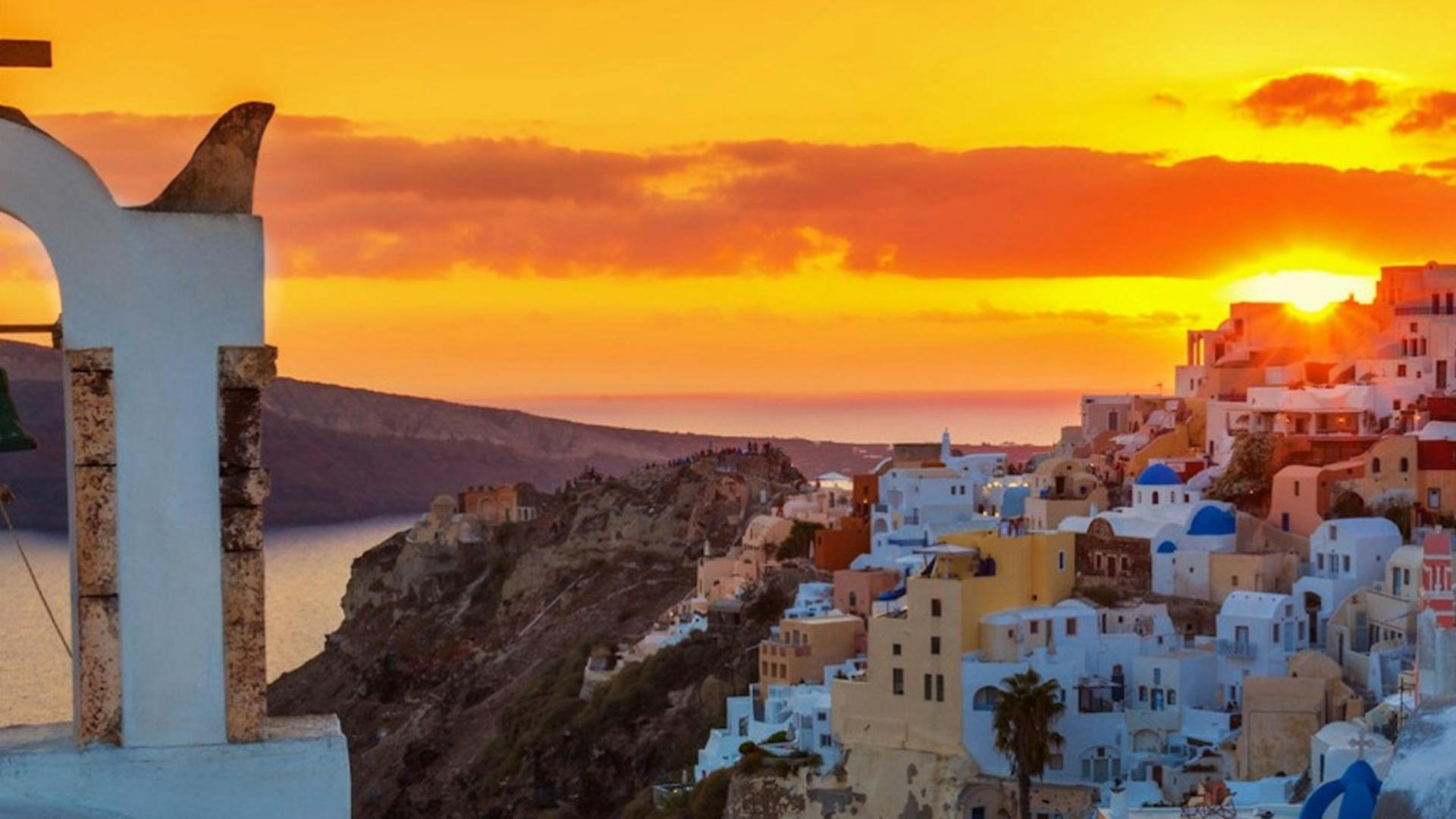 Akrotiri Day Tour from Santorini with Sunset in Oia - Thumbnail 5