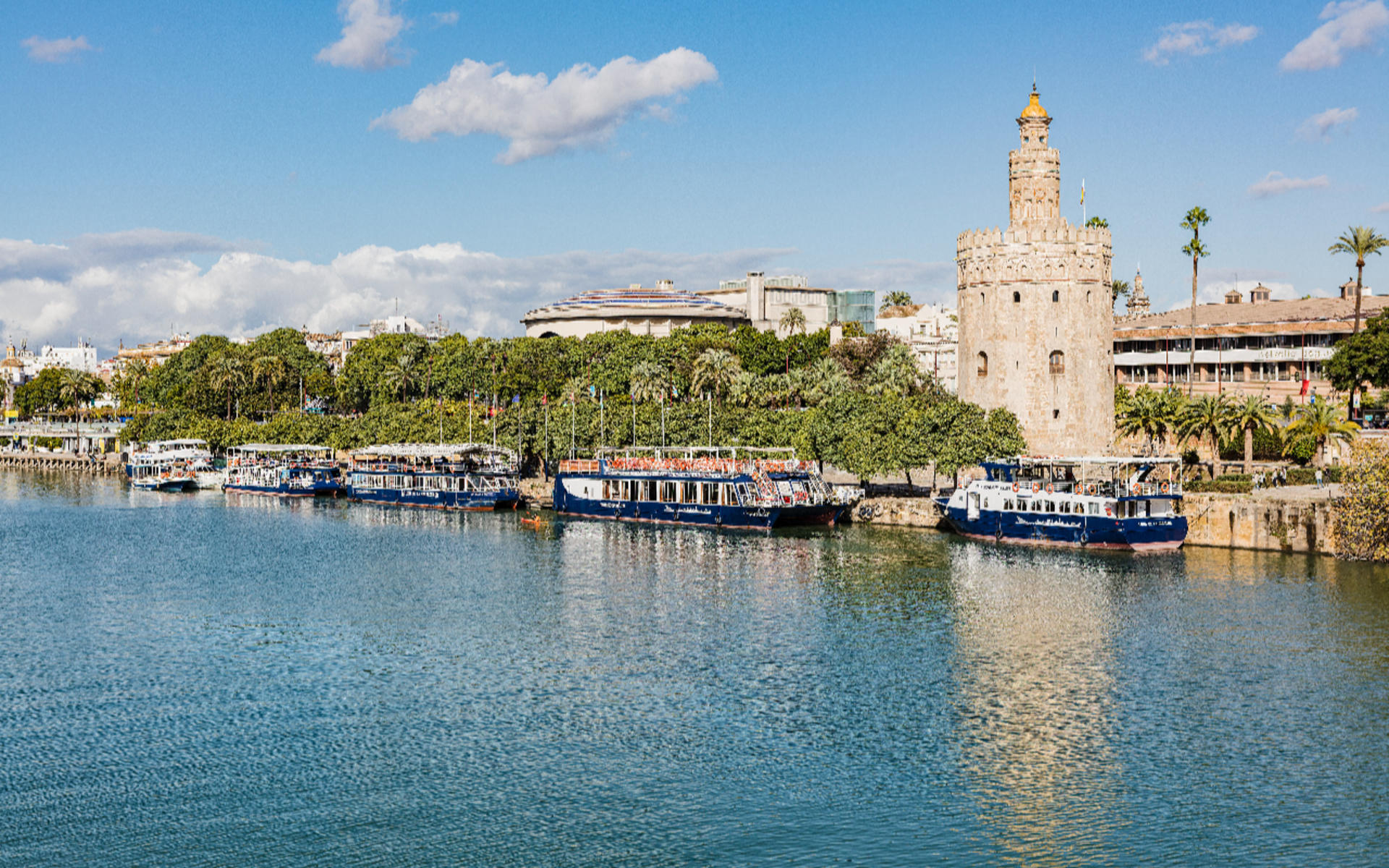 Guadalquivir River Cruise Experience in Seville - Thumbnail 4