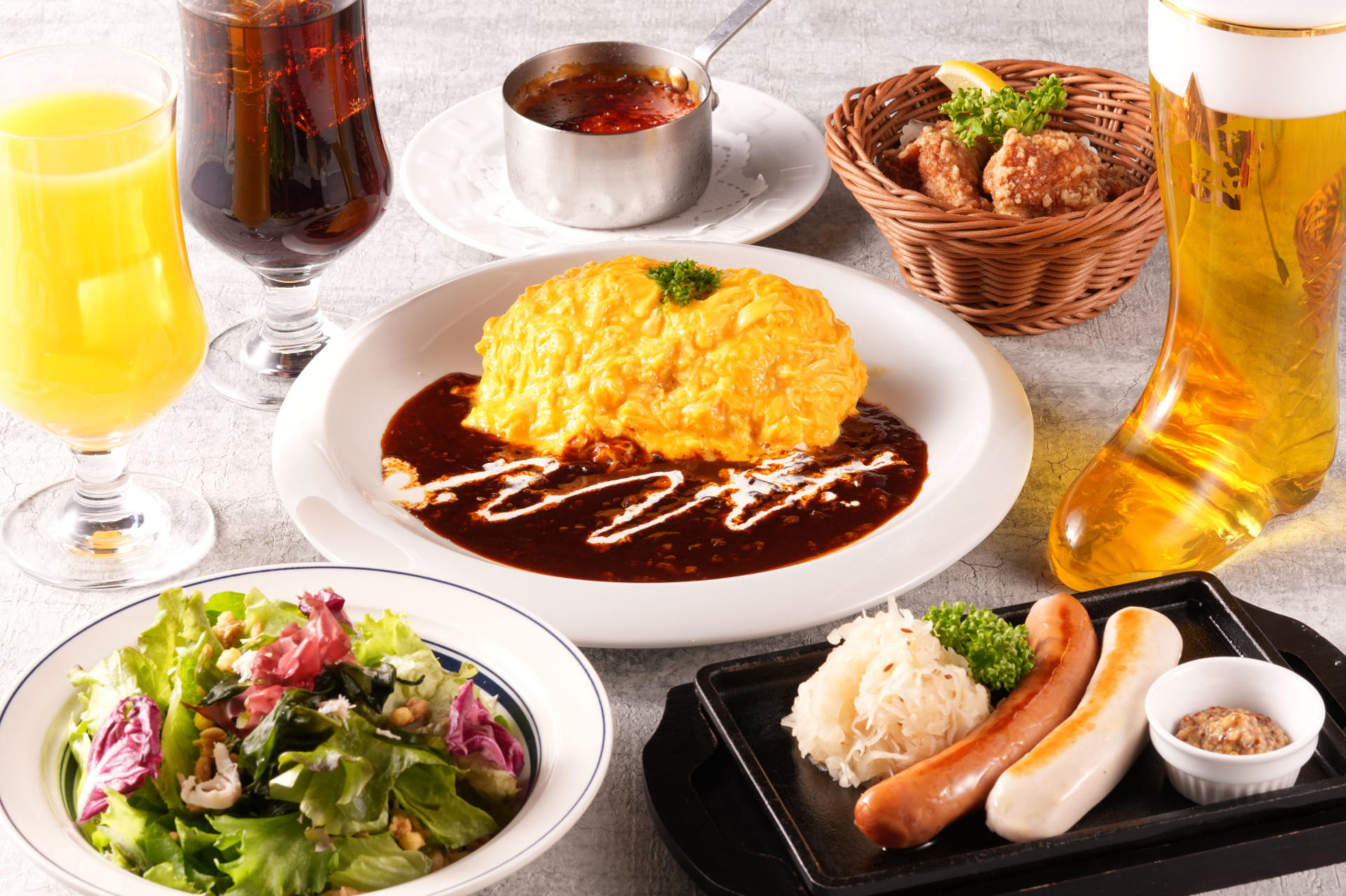 【Lion Ginza 5Chome Branch】Historic Japanese Beer Hall and Dining - Thumbnail 9