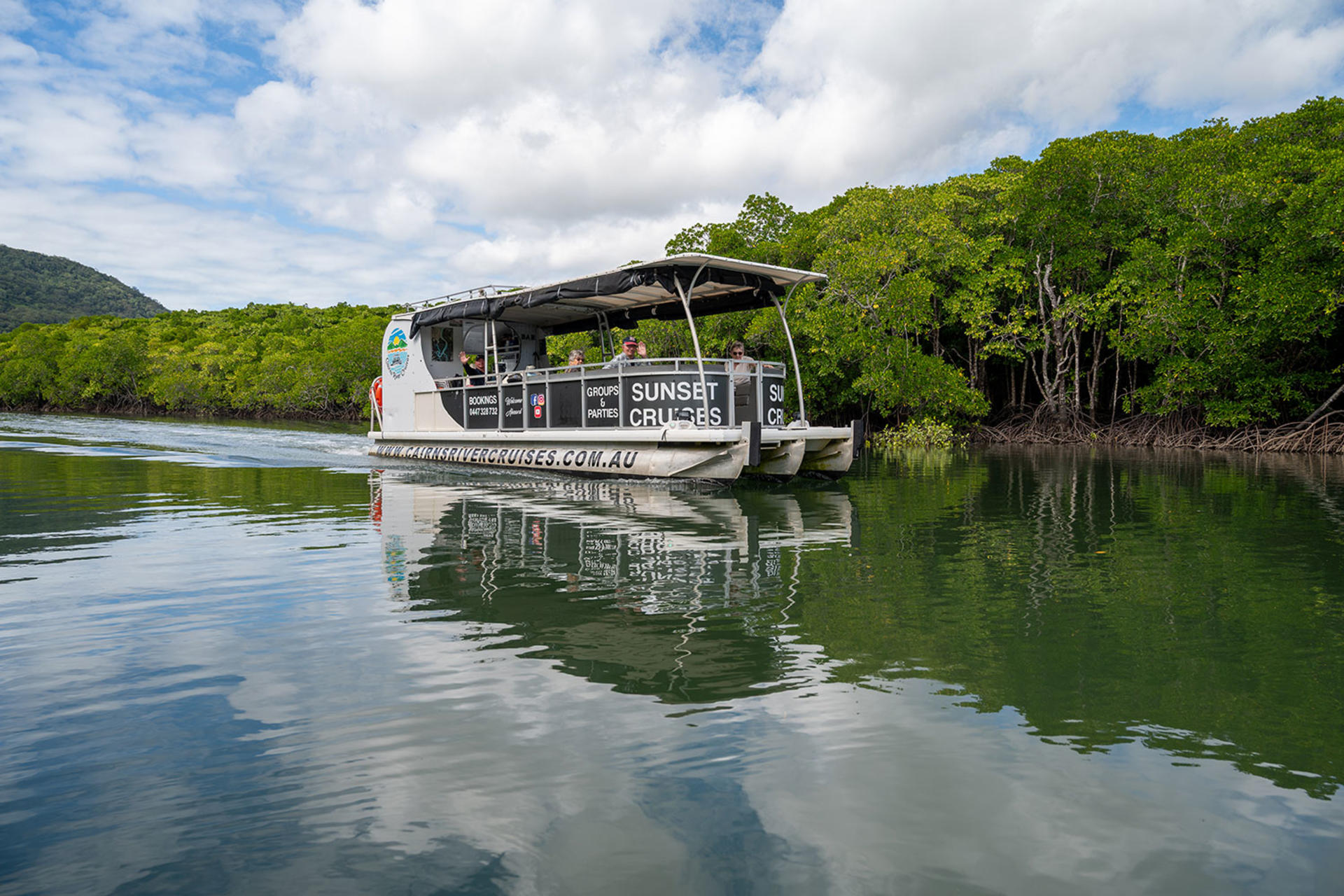 Inlet Sightseeing and Sunset Cruises in Cairns - Thumbnail 5