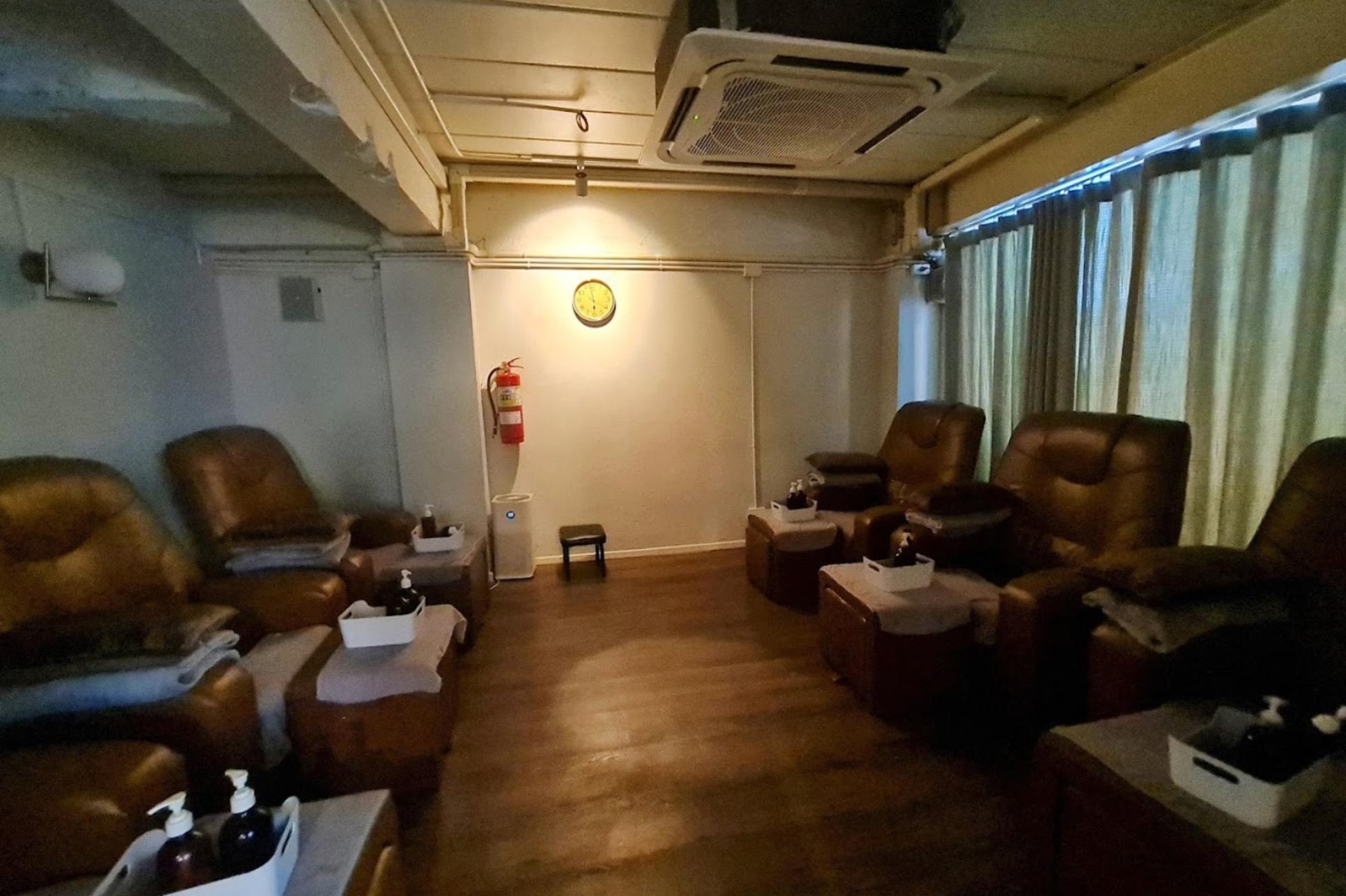 Jai Massage at Sukhumvit 19 in Bangkok - Thumbnail 4