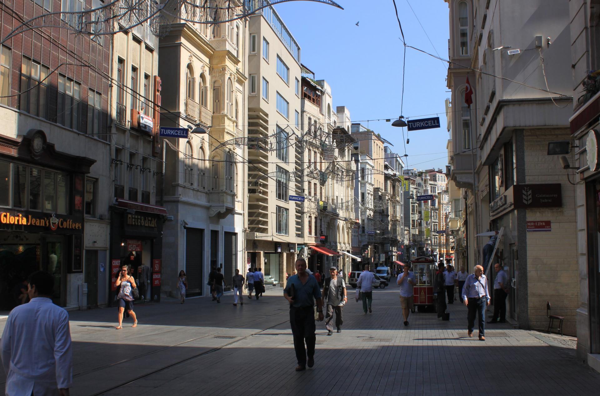 Galata Half-day Walking Tour - Thumbnail 3