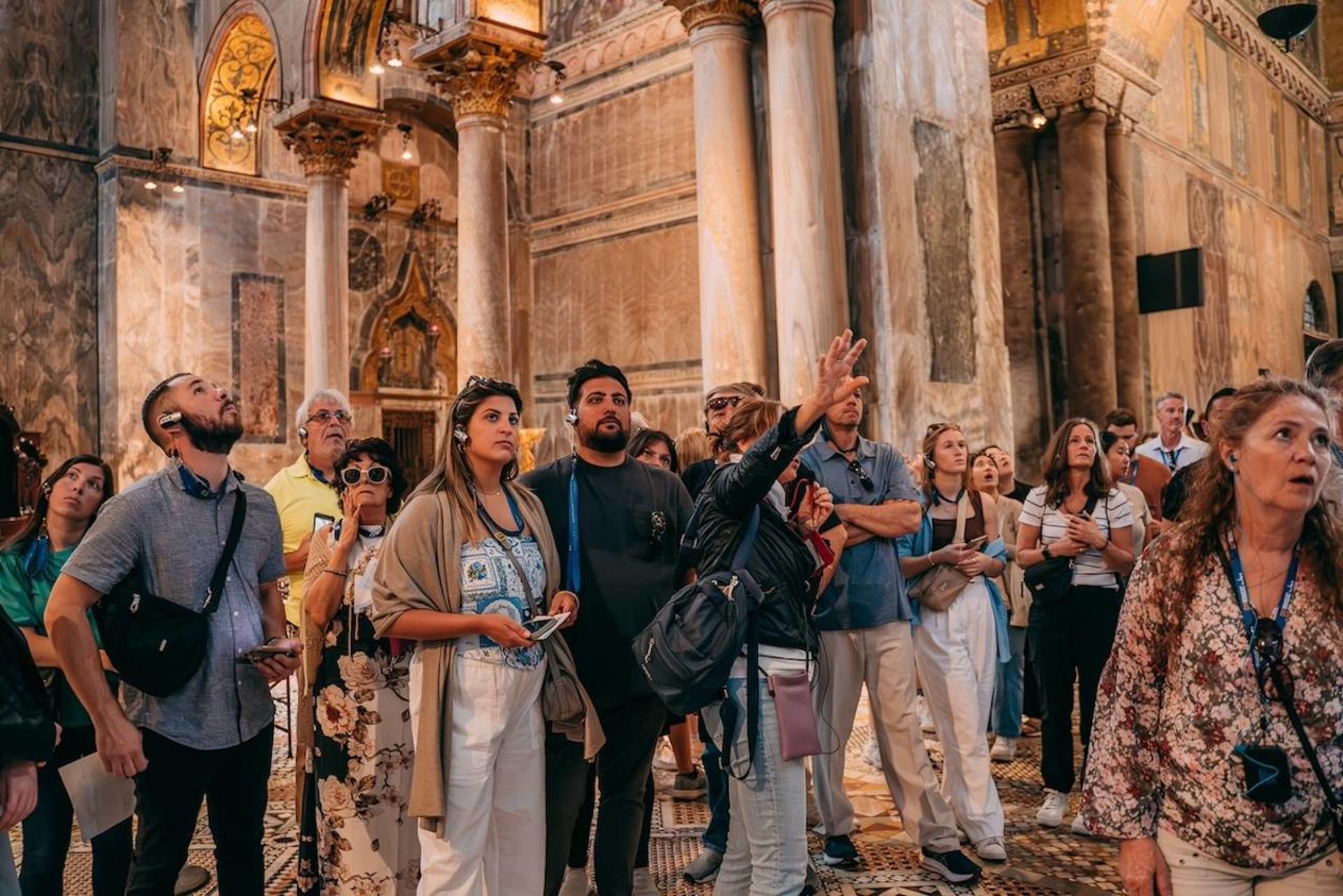 Saint Mark's Basilica tour in Venice - Thumbnail 6