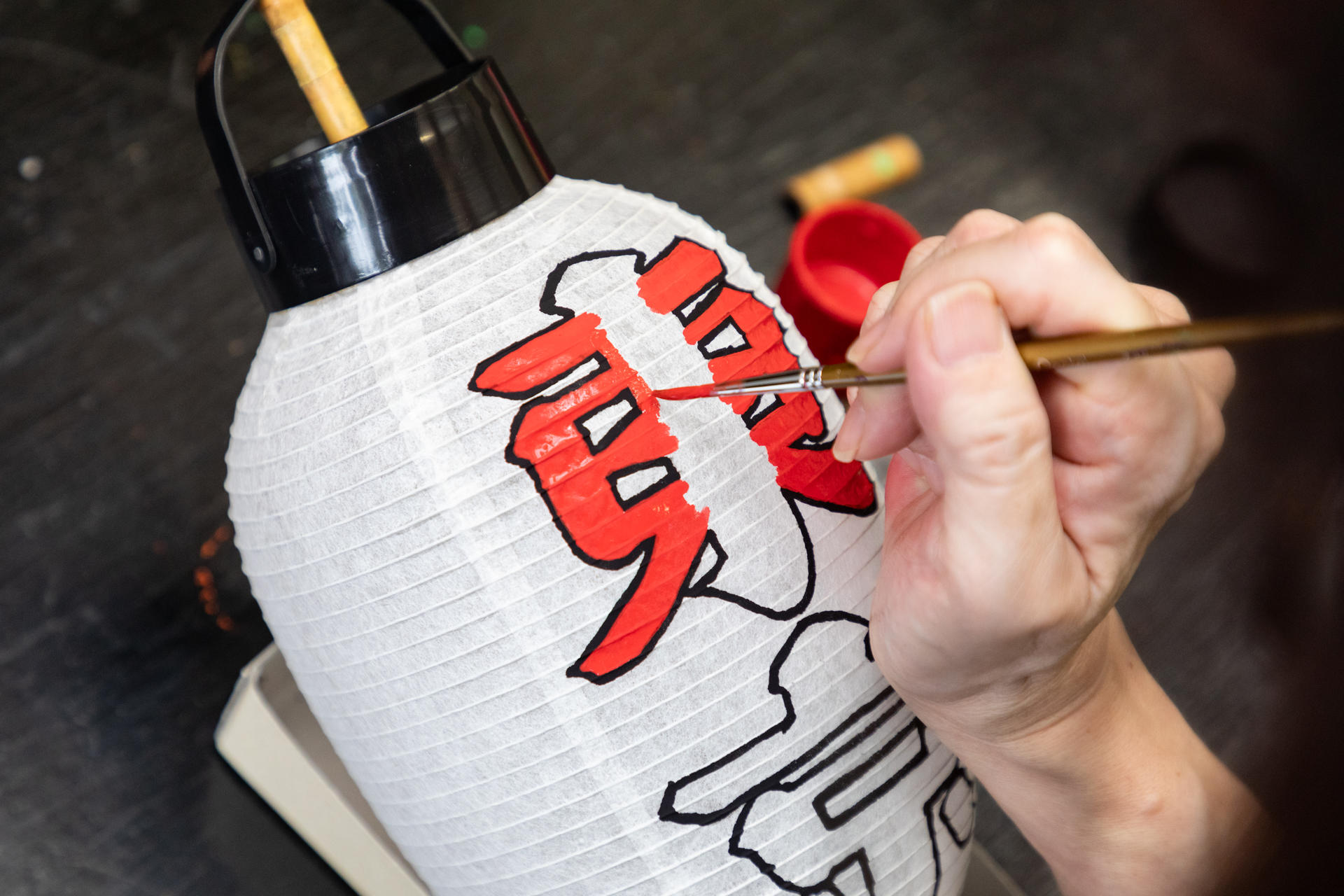 Edo Hand-Painted Lantern Making Experience: Experience traditional techniques from a 112-year-old company - Thumbnail 5