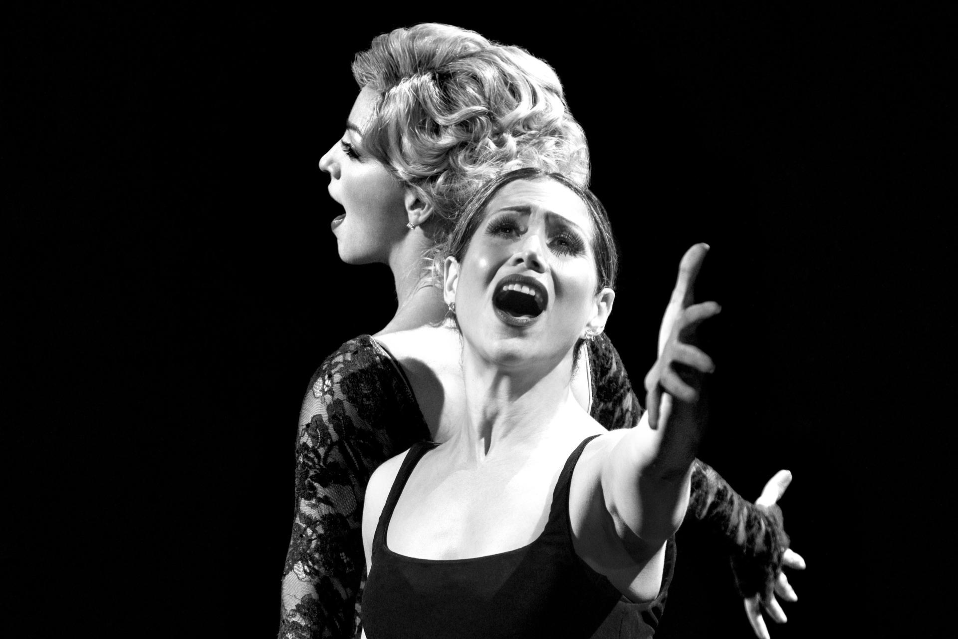 Chicago Broadway Show Ticket in New York - Thumbnail 10