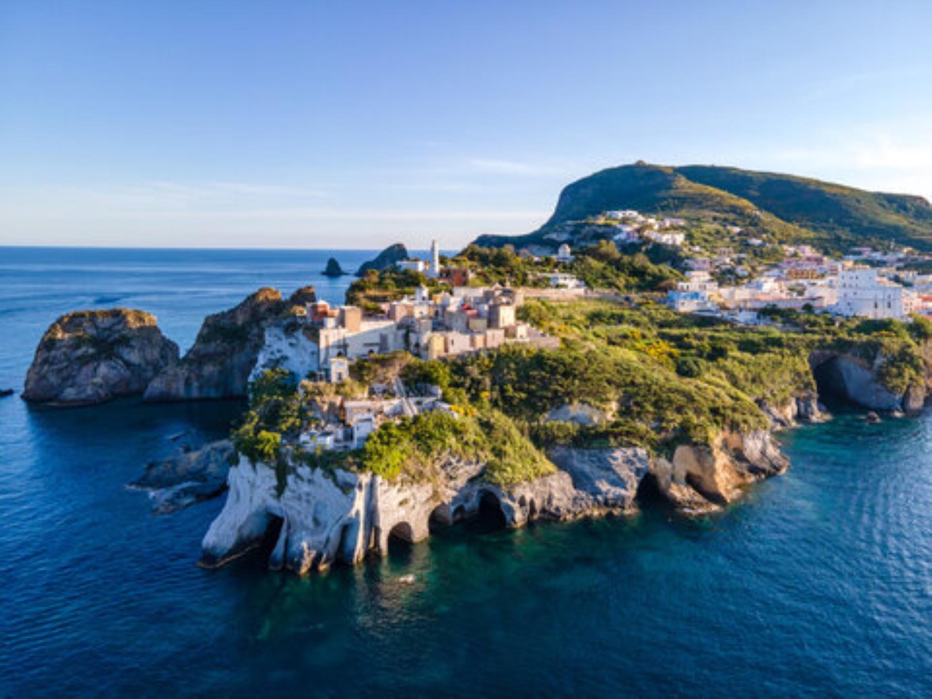 Ponza Island Boat Trip with Swimming and Lunch on Board - Thumbnail 8