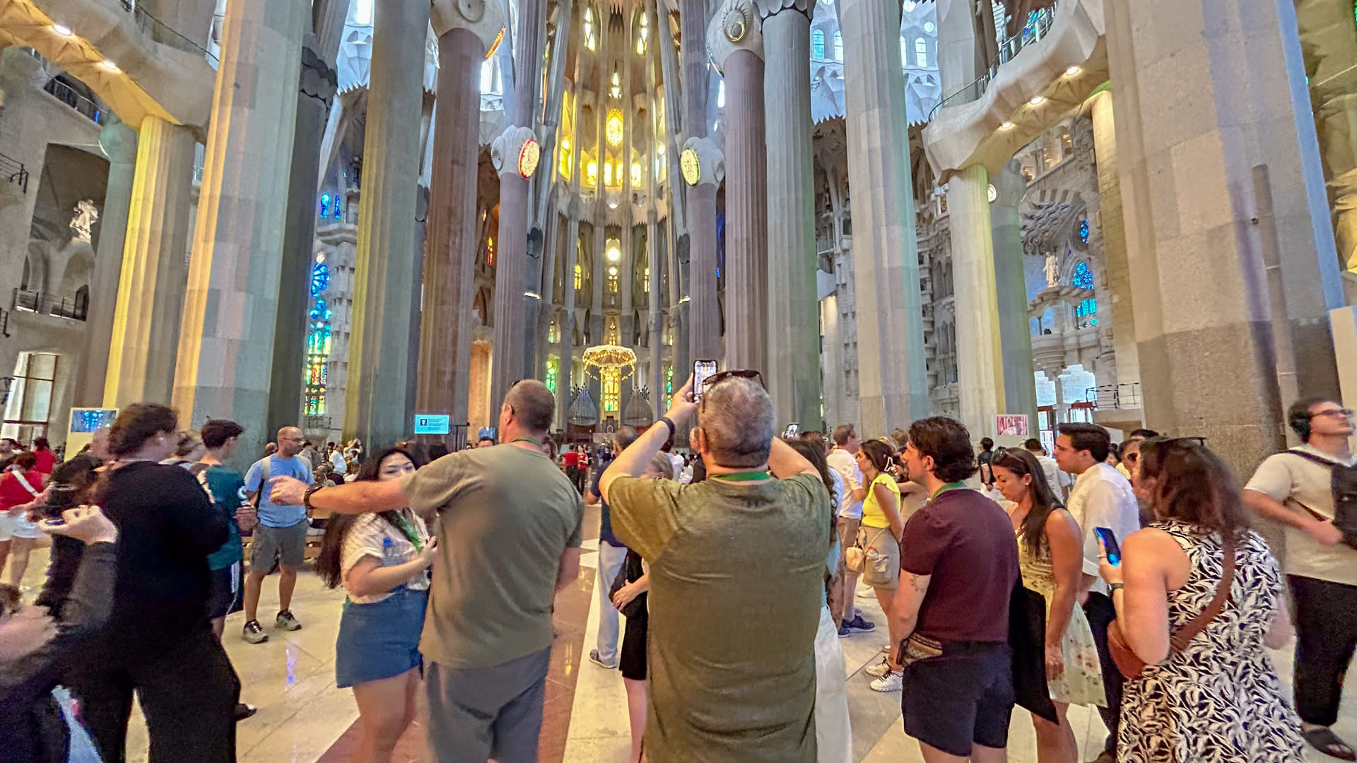 Montserrat and Sagrada Familia Tour in Barcelona - Thumbnail 10