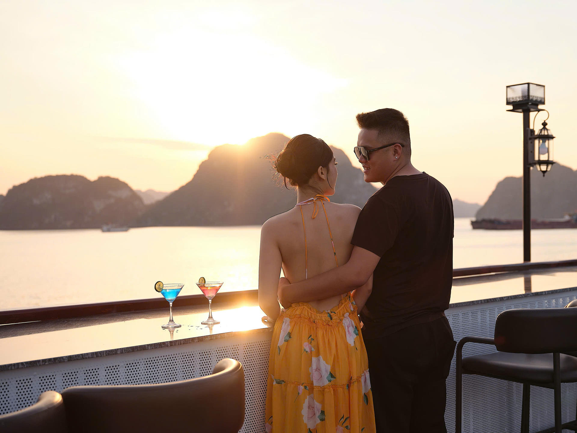 Diamond Luxury Day Cruise: Ha Long Bay,Sung Sot & Ti Top Island - Thumbnail 14