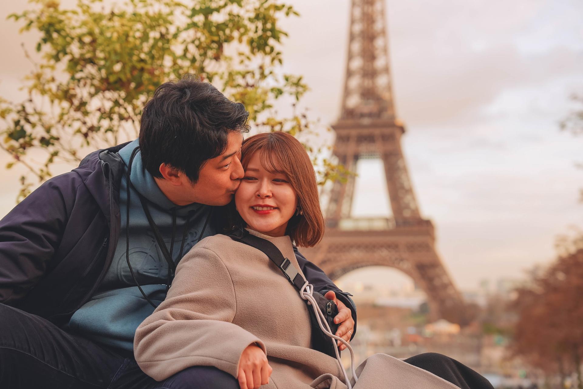Private Professional Photoshoot in Paris - Image 1
