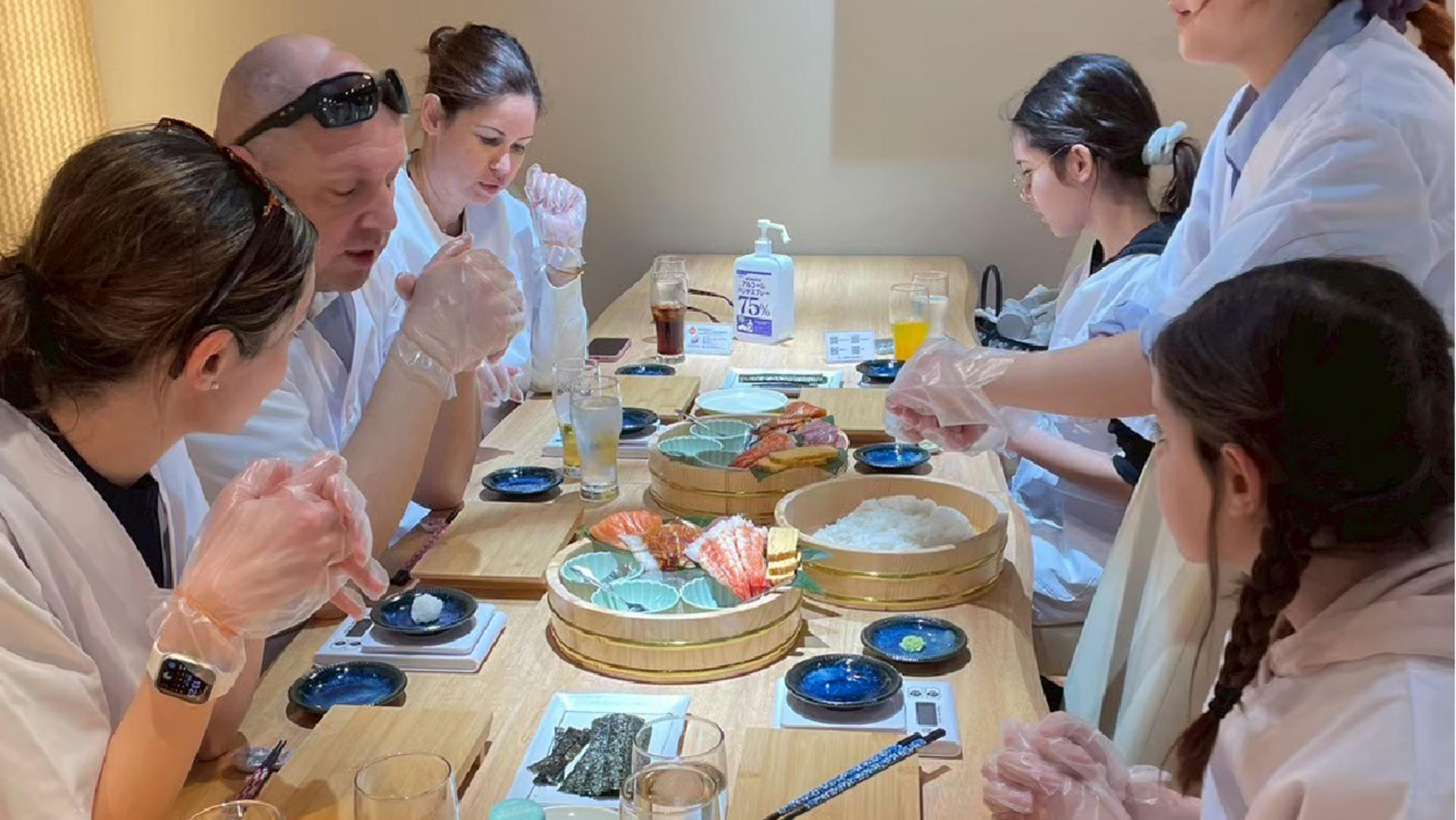 (SAME-DAY OK!) Sushi Making Class in Kyoto - Become a Sushi Master!! - Thumbnail 13