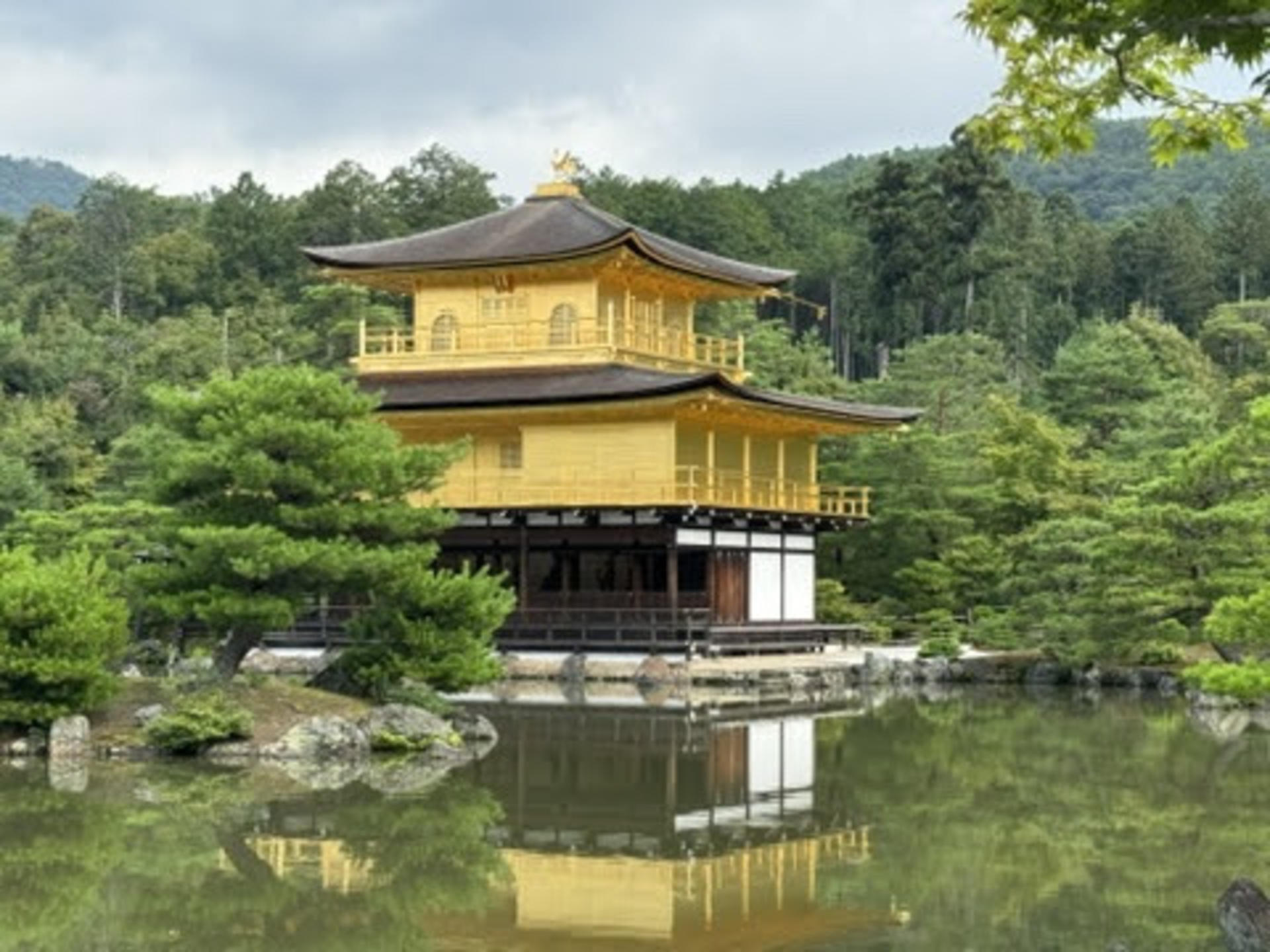 Kyoto Kinkaku-ji 1.5-hour Small Group History Tour - Thumbnail 4