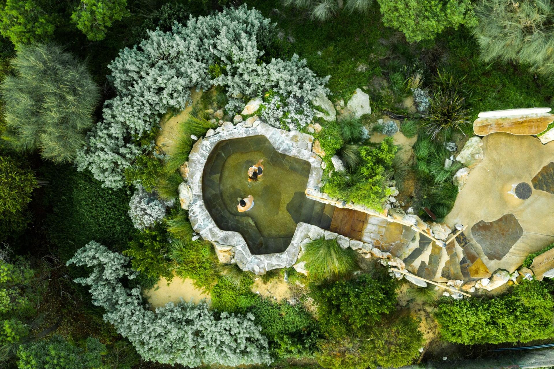 Peninsula Hot Springs Spa Entry and Beach Boxes Tour - Thumbnail 6