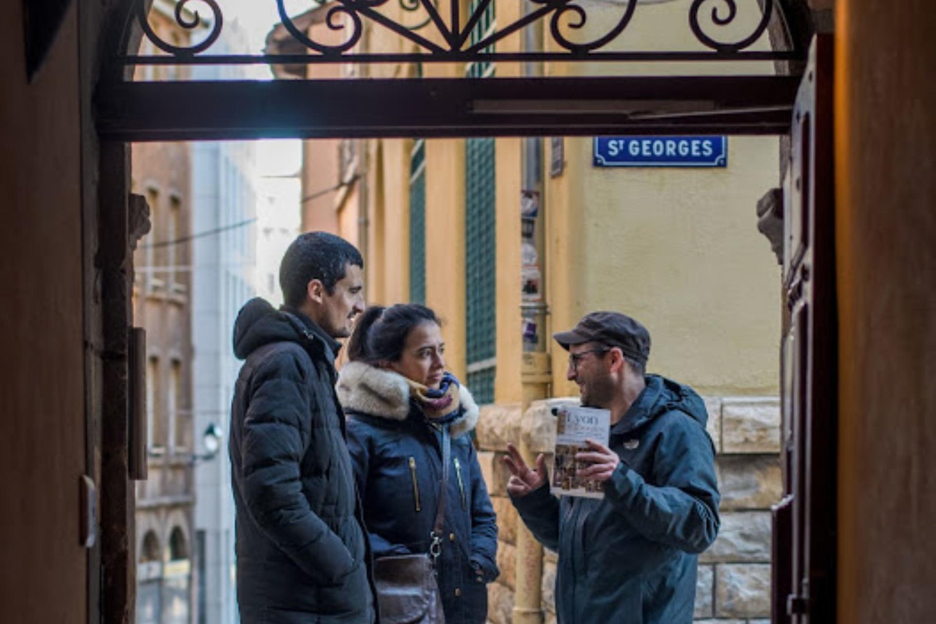 Pedicab Tour in Lyon - Thumbnail 4