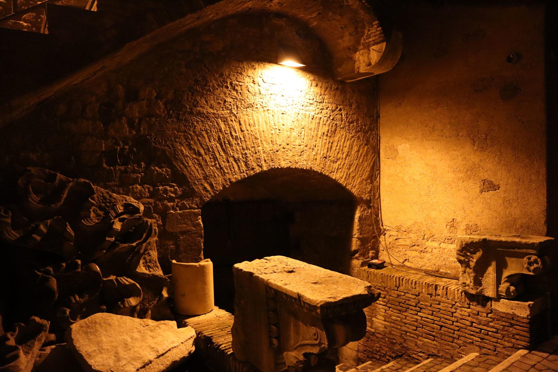 Rome Castel Sant'Angelo Tour Options - Thumbnail 8