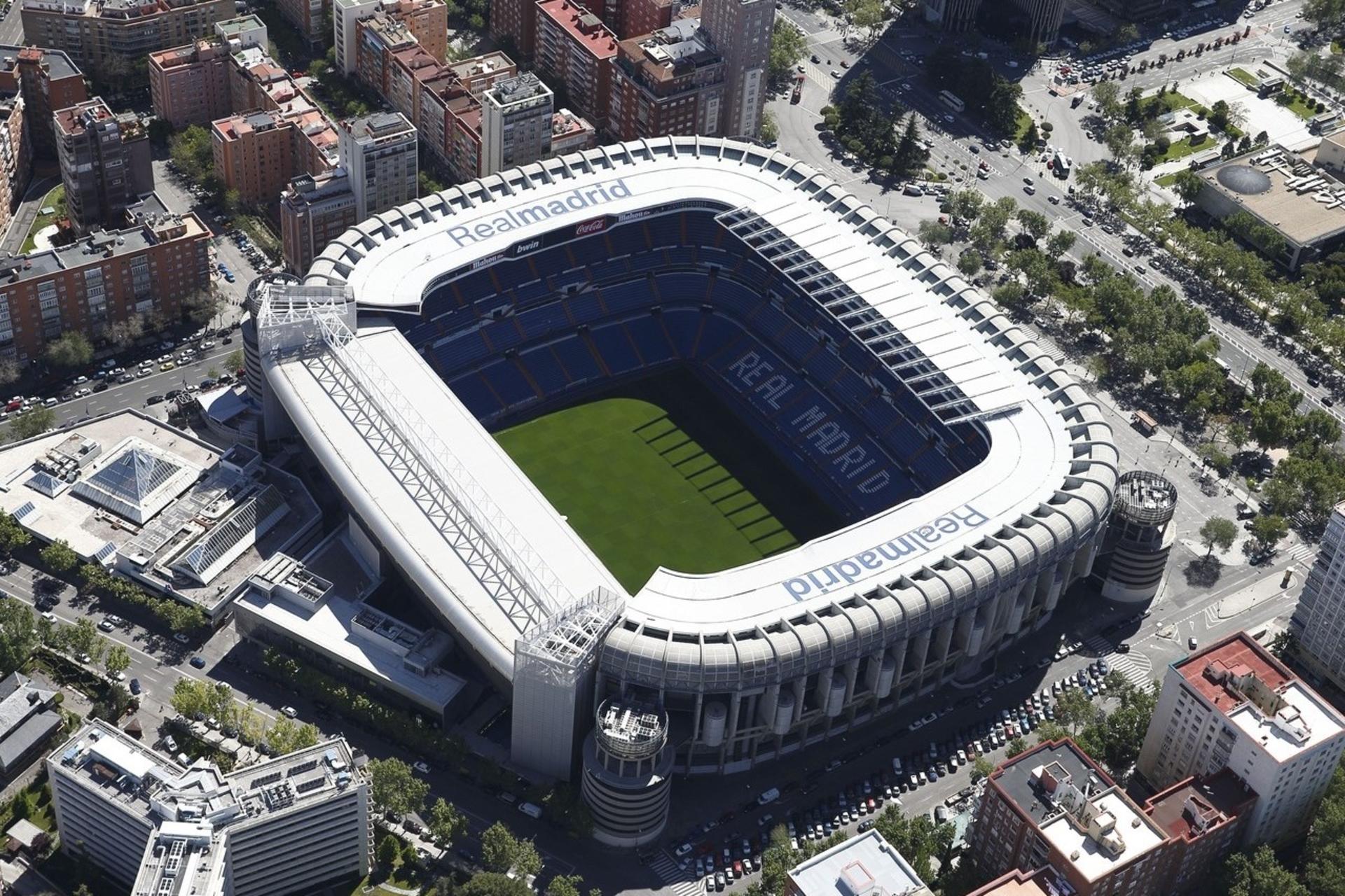 Real Madrid Match Tickets at Santiago Bernabeu - Image 1
