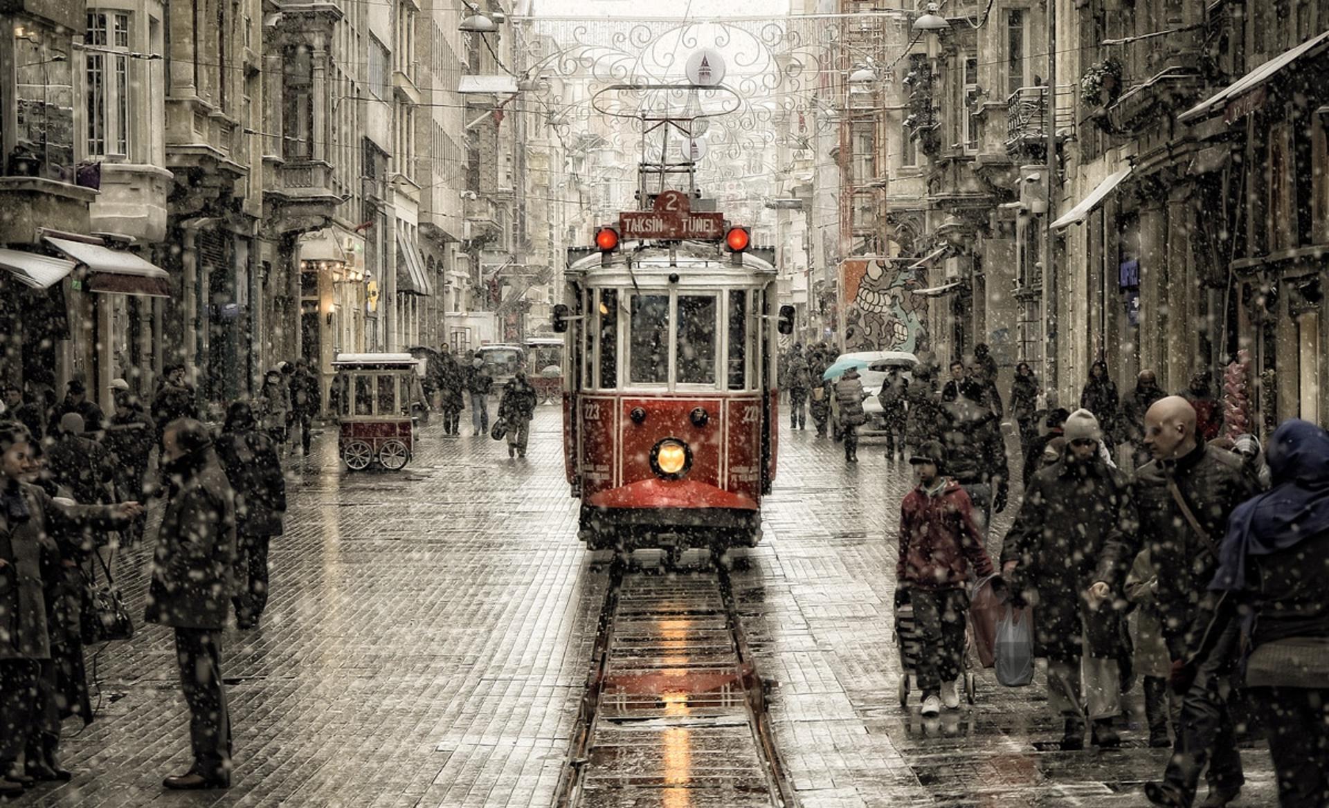 Istanbul Half-Day Private Highlights Tour - Image 1