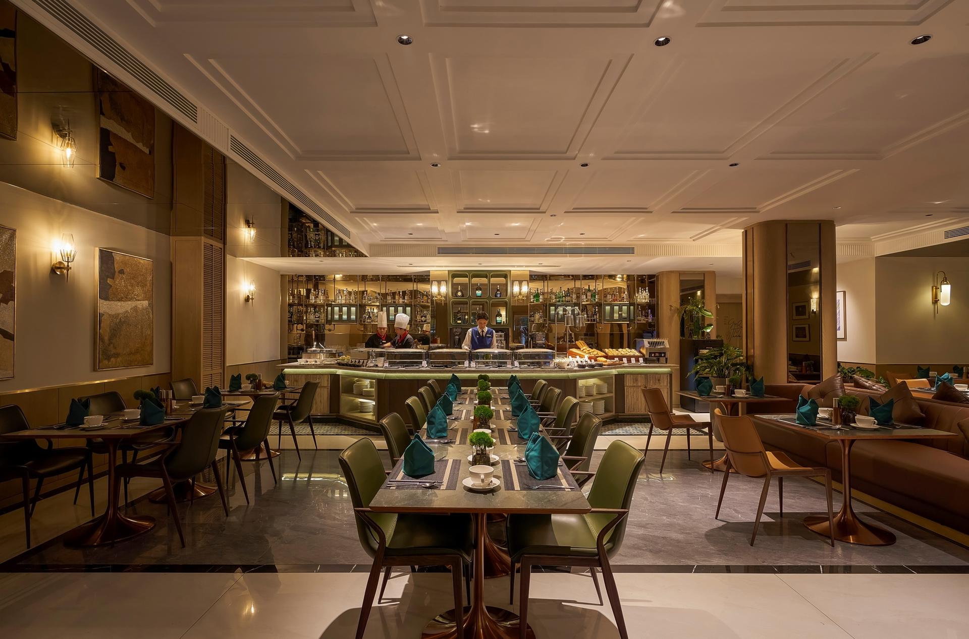 Klook x Link Bistro Saigon: Elegant Dinner Experience in the center  - Thumbnail 10