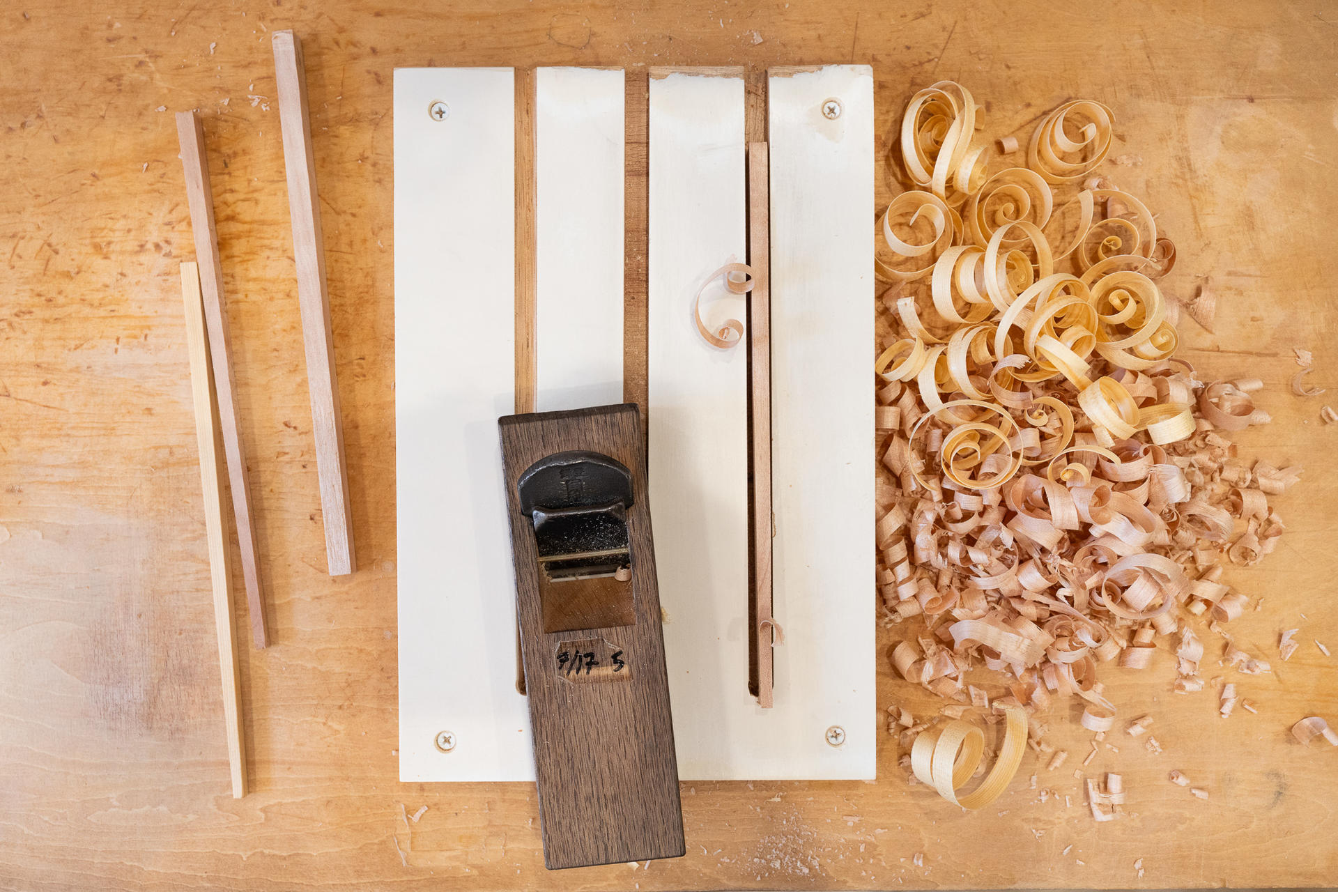 Crafting Your Own Chopsticks in Shinjuku  - Thumbnail 7