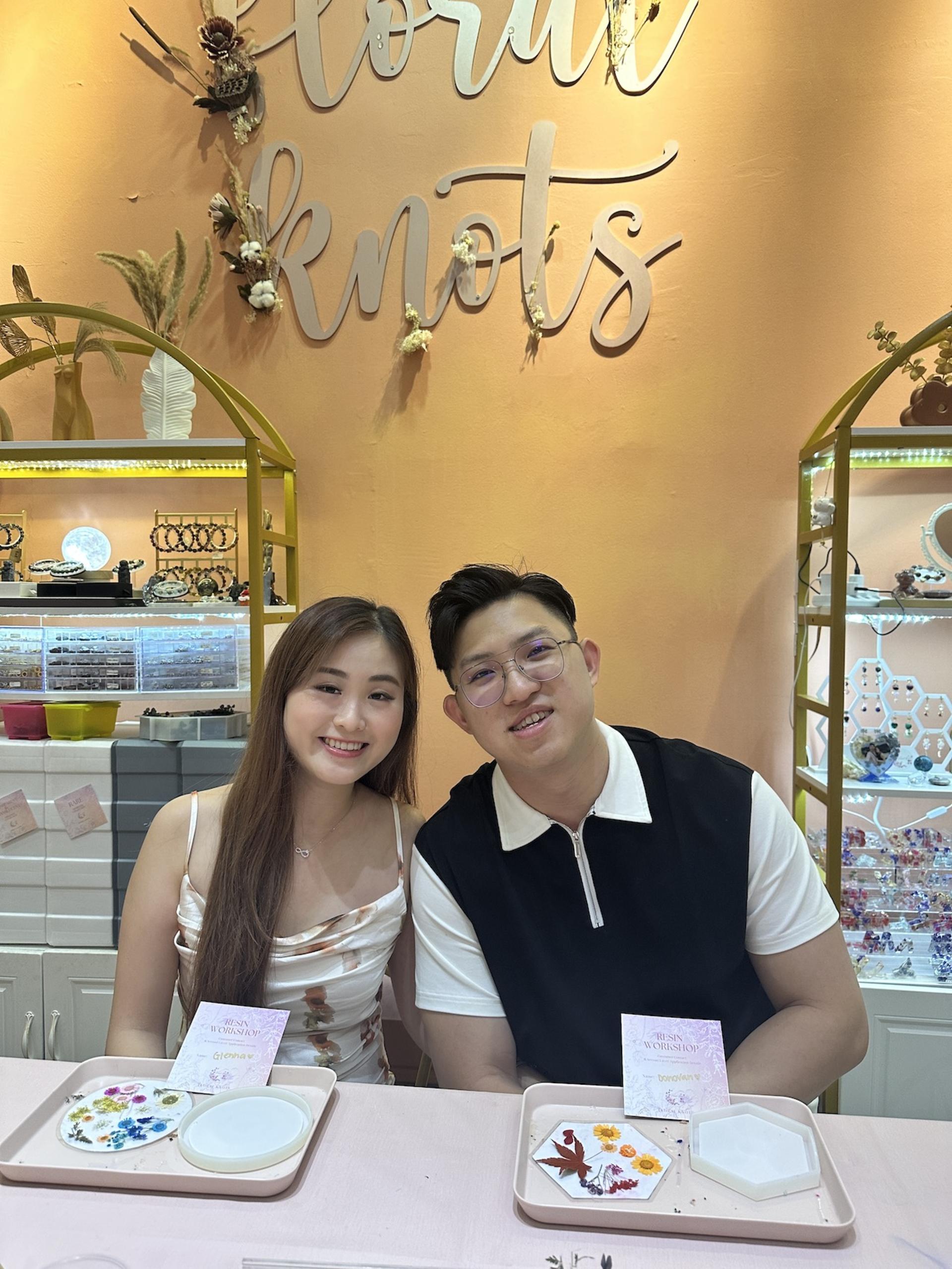 Floral Resin Coaster Workshop by Floral Knots at Orchard Gateway - Thumbnail 9