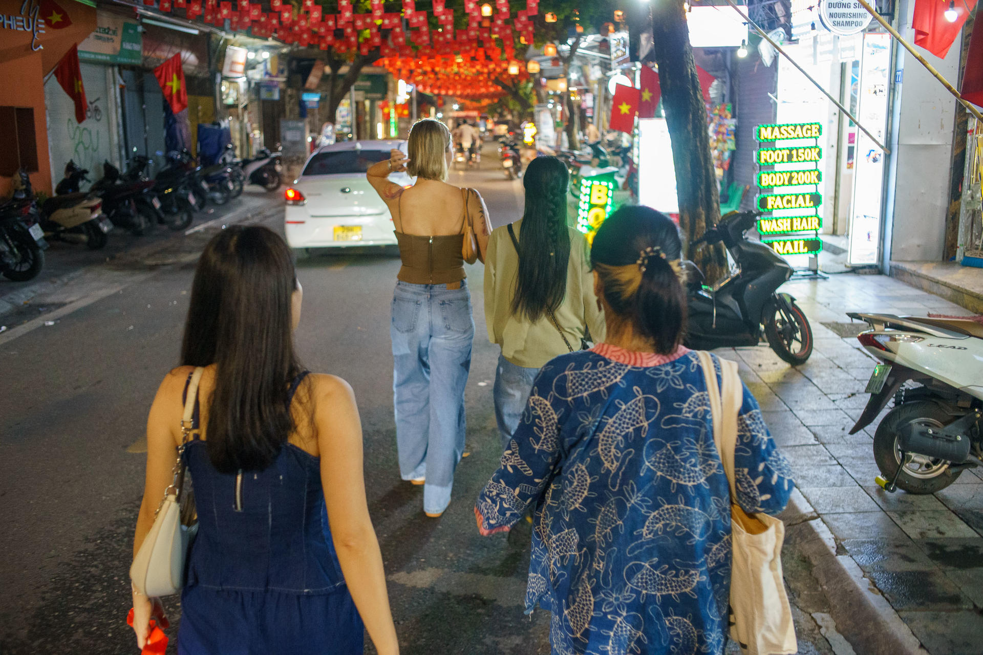 Secret Cocktail Experience in Hanoi - Thumbnail 26