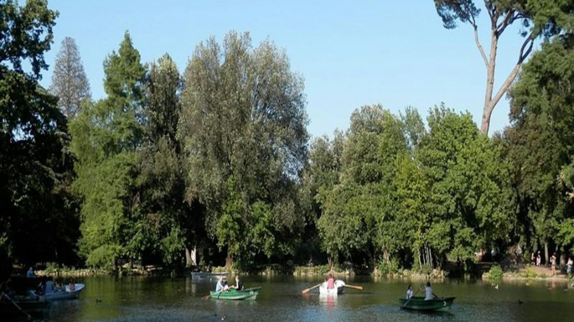 Electric golf cart rental in Villa Borghese Gardens ticket in Rome - Thumbnail 6