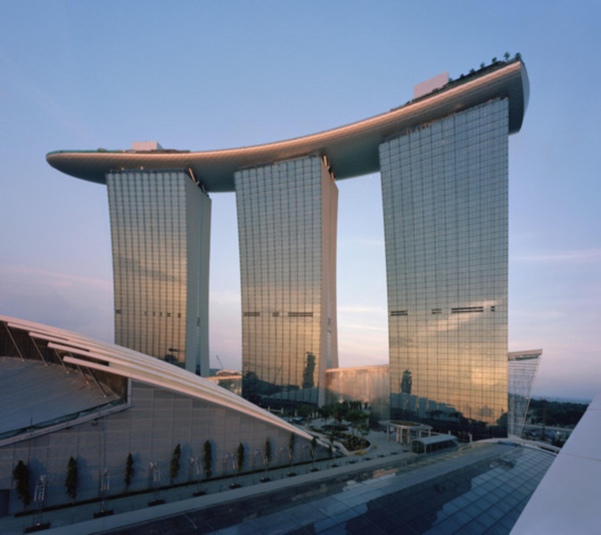 Singapore Iconic Landmarks Guided City Highlights Tour - Thumbnail 2