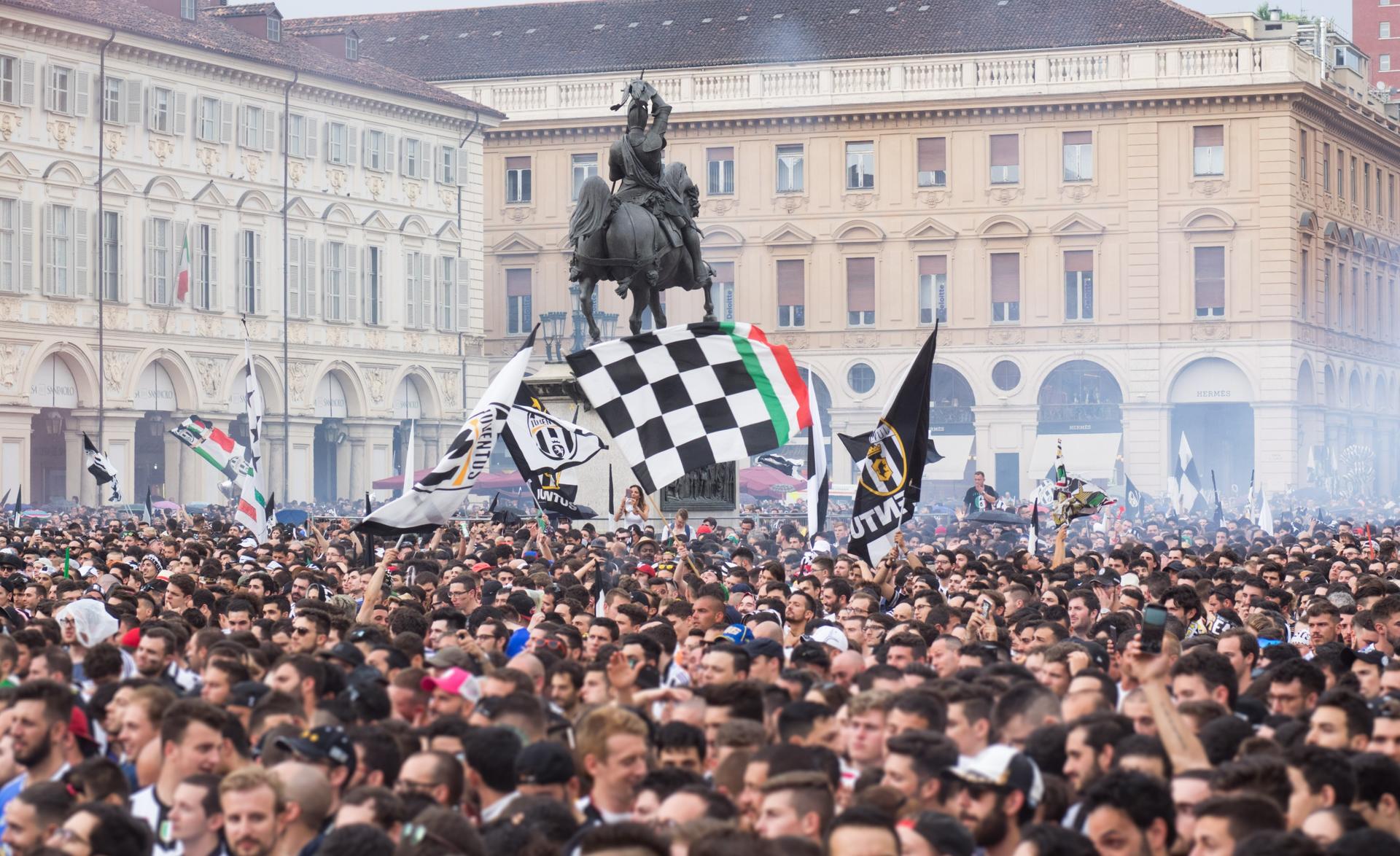 Juventus FC Match Ticket in Allianz Stadium - Thumbnail 3