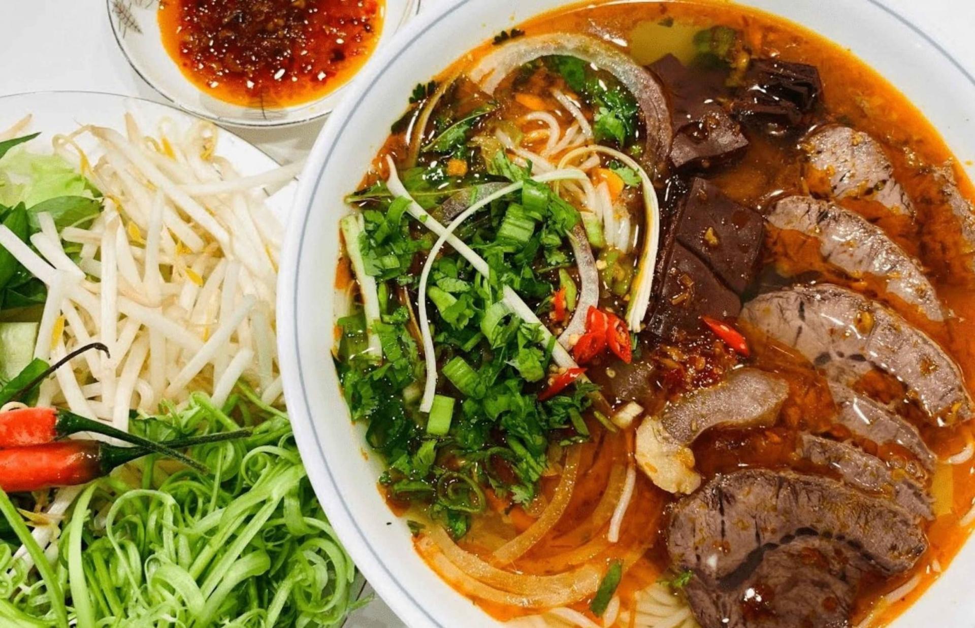Premium Street Food Walking Tour In Ho Chi Minh City  - Thumbnail 54