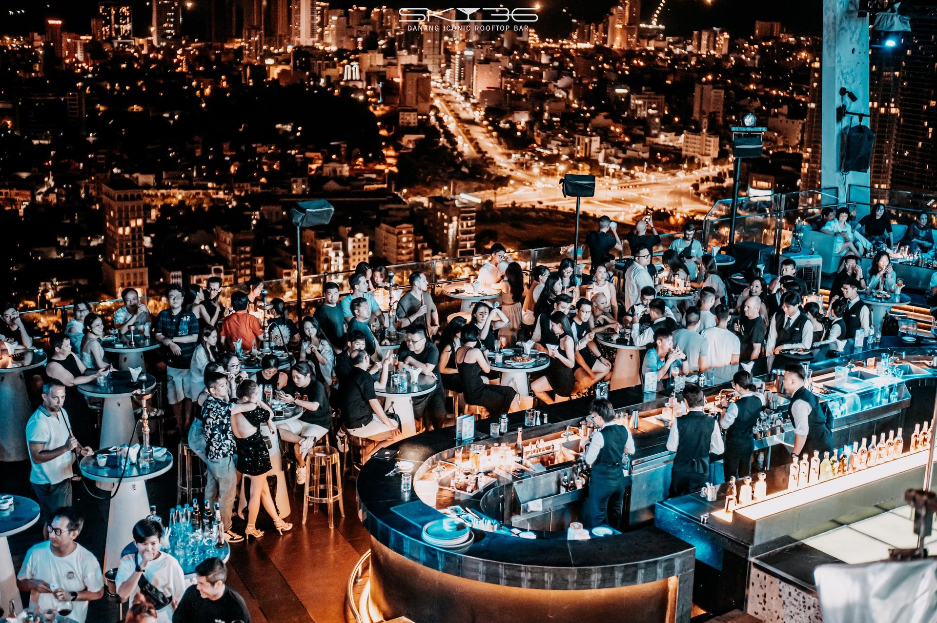 Nightlife Experience At Sky36 Rooftop Nightclub In Da Nang - Thumbnail 44