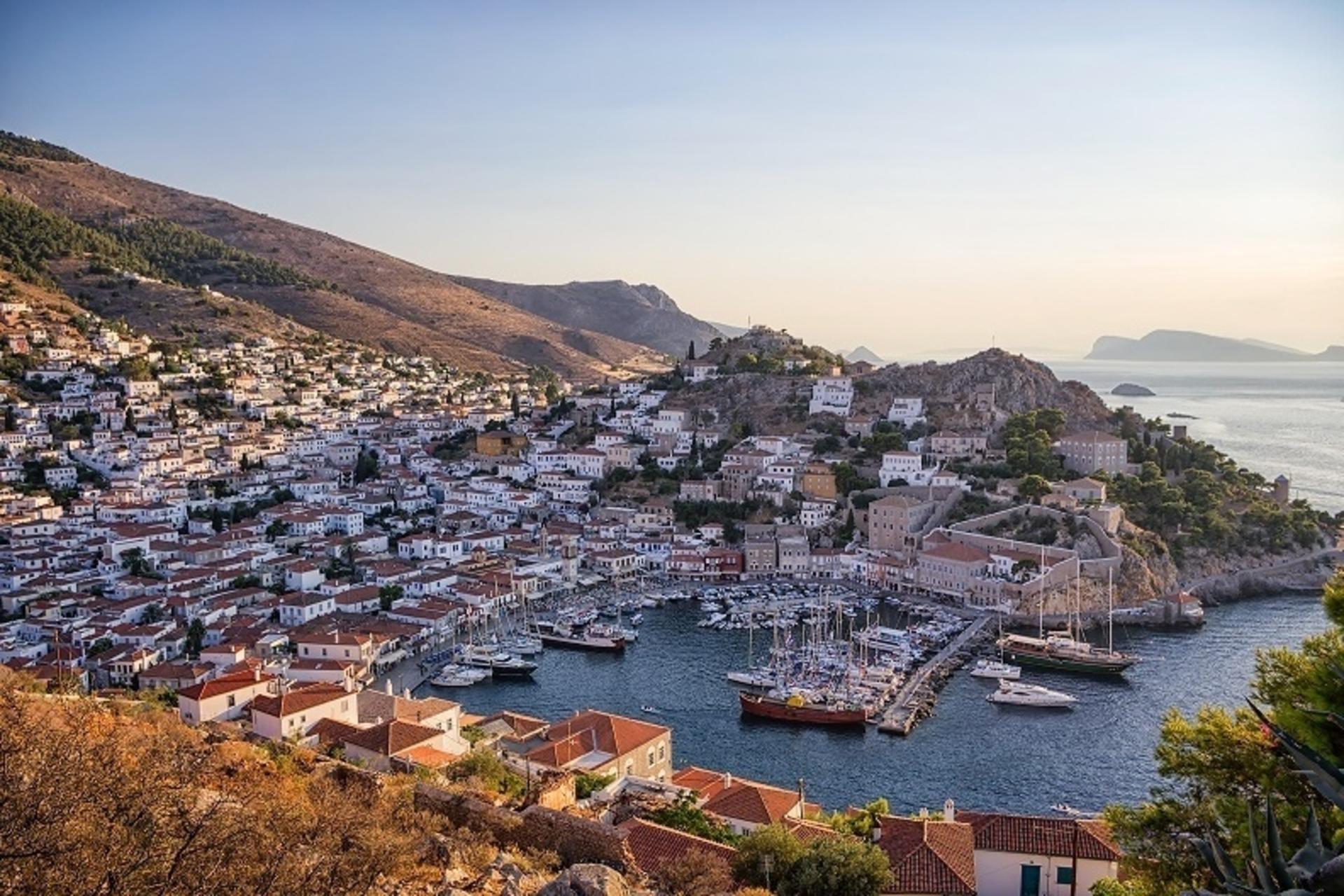 Poros, Hydra, and Aegina One-Day Cruise Tour With Lunch - Thumbnail 4
