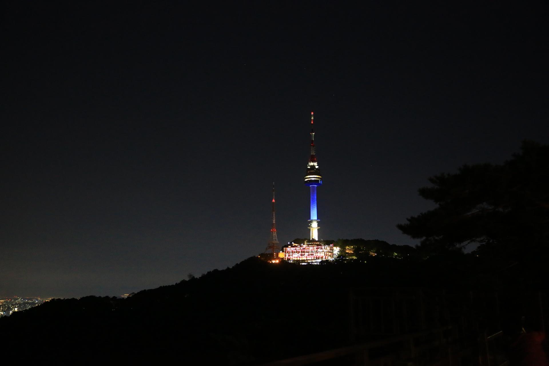 Seoul City Tour Bus Night View Course - Thumbnail 7