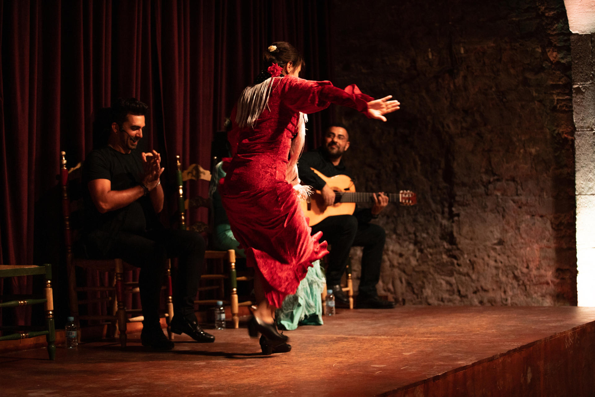 Flamenco Show Ticket at Palau Dalmases in Barcelona - Thumbnail 5