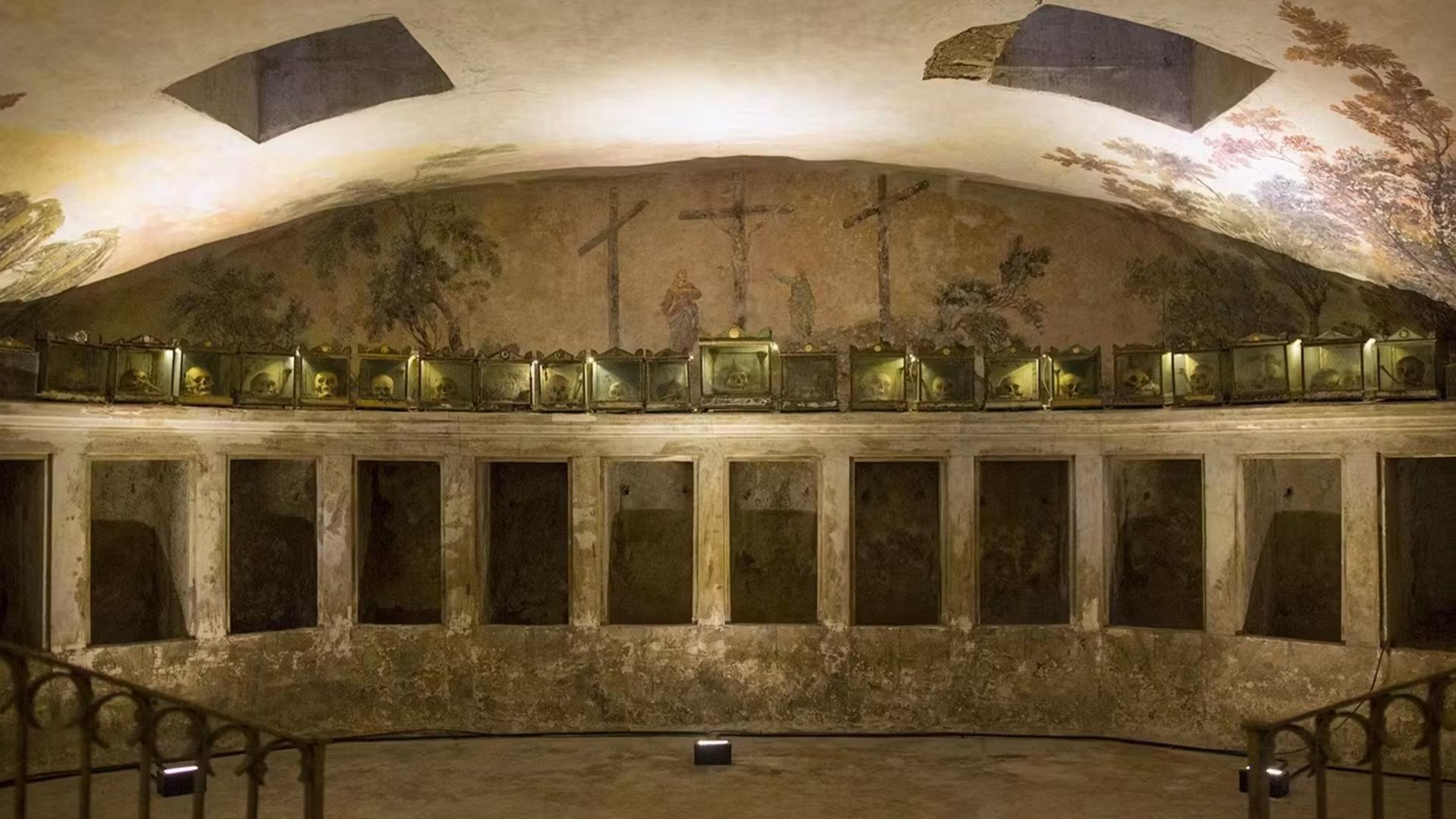 Monumental Complex of St. Anne of Lombardi ticket with audio guide in Naples - Thumbnail 5