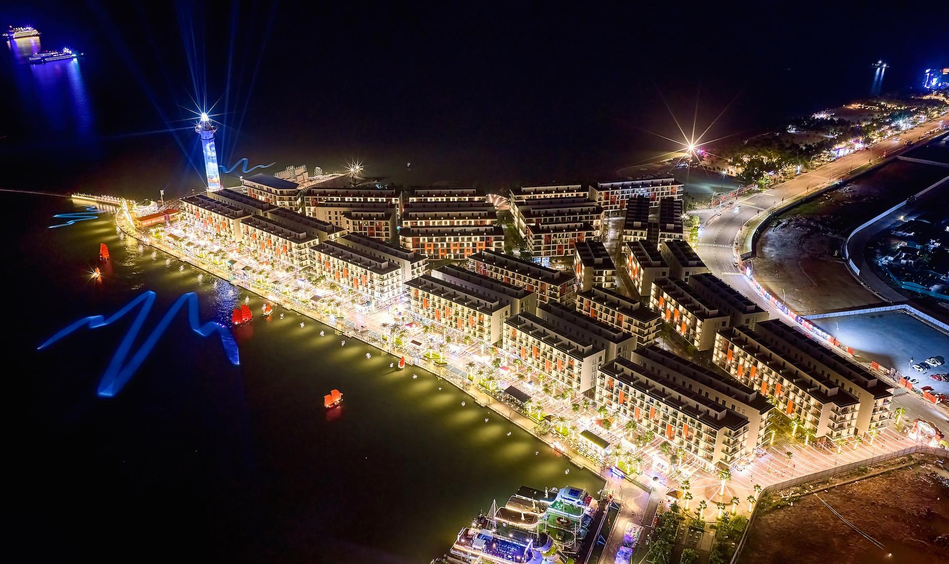 Dining Experience with Fireworks & 3D Mapping Sun Bavaria Ha Long - Thumbnail 4