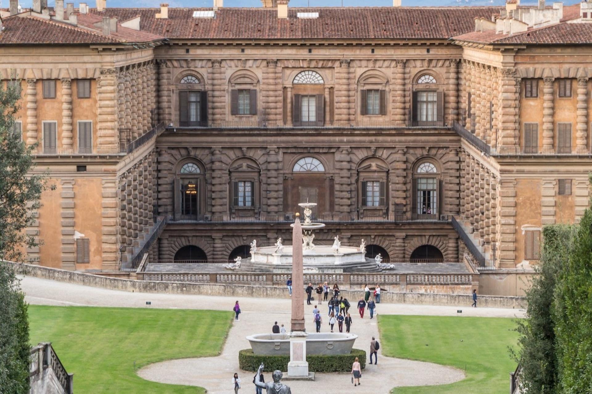 Pitti Palace, Boboli Gardens and Uffizi Gallery Ticket in Florence - Thumbnail 2