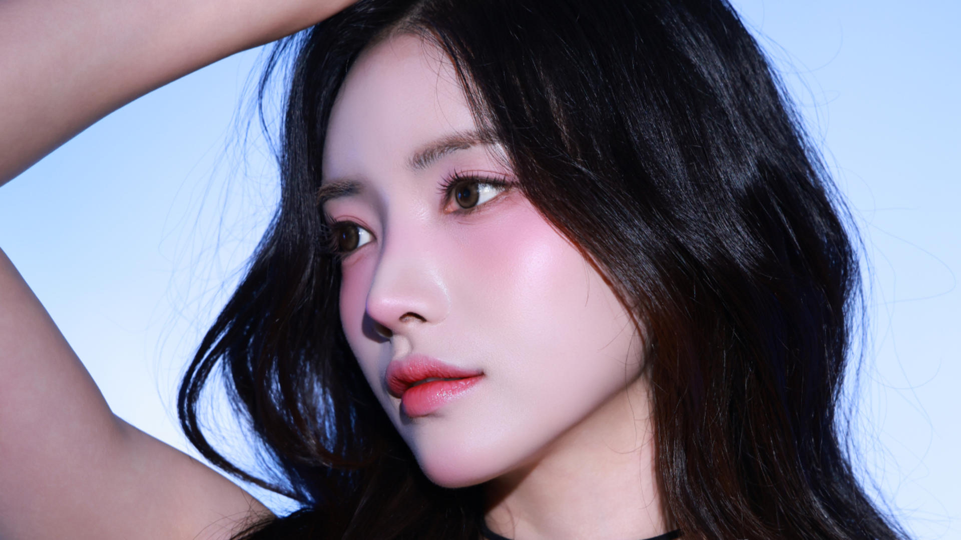 K-Beauty & K-Pop Hair & Makeup at LuLu Studio Gyeongbokgung - Thumbnail 5