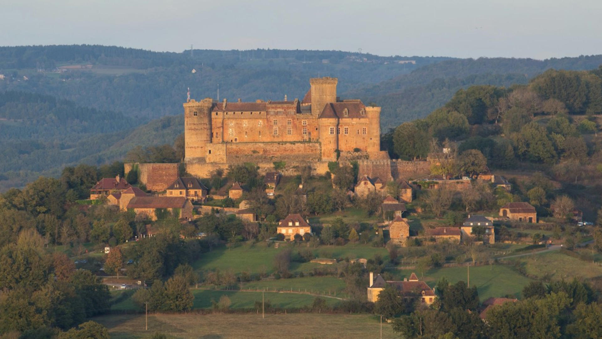Castelnau-Bretenoux castle ticket - Thumbnail 2
