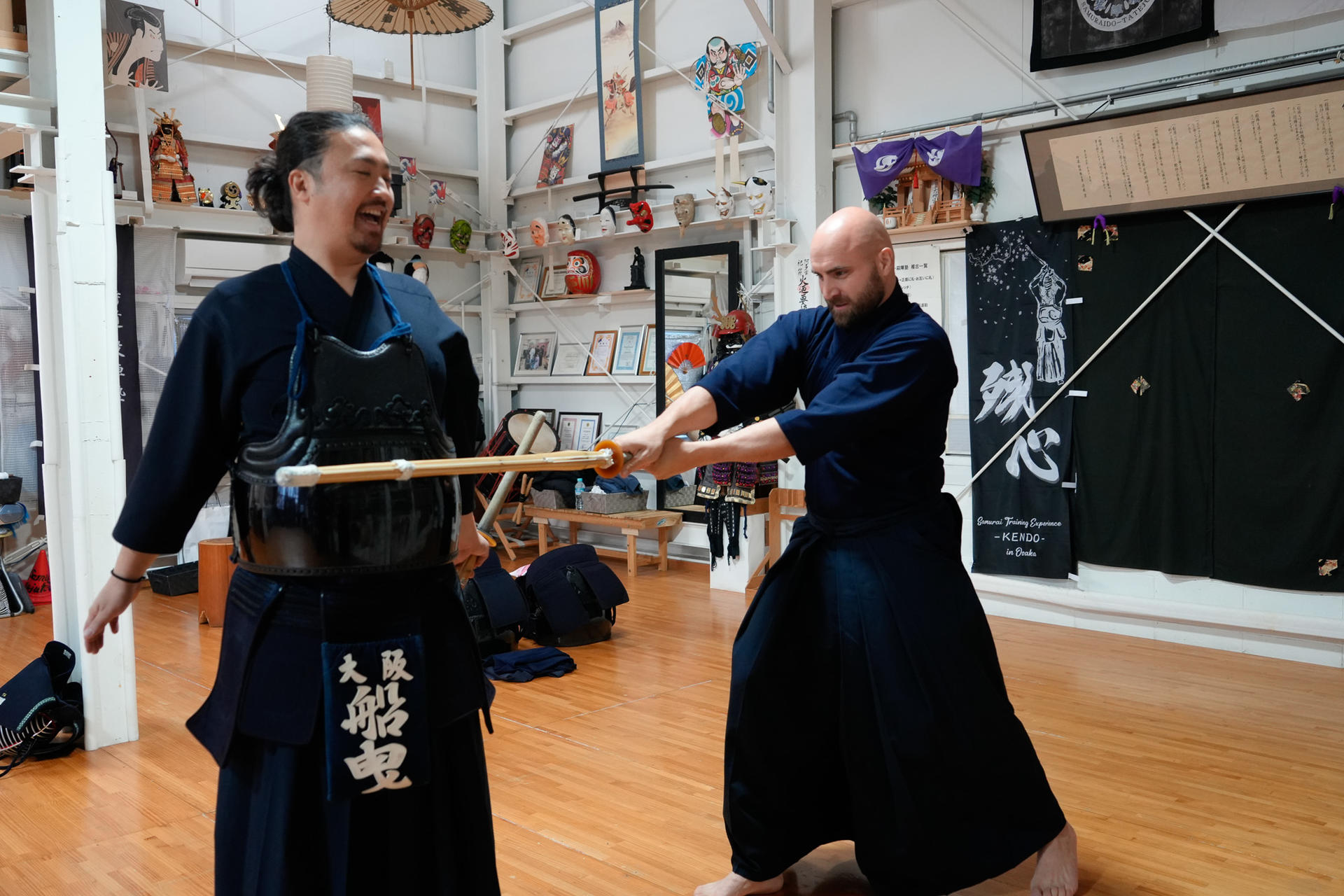 Samurai Training Experience KENDO in Osaka - Thumbnail 8