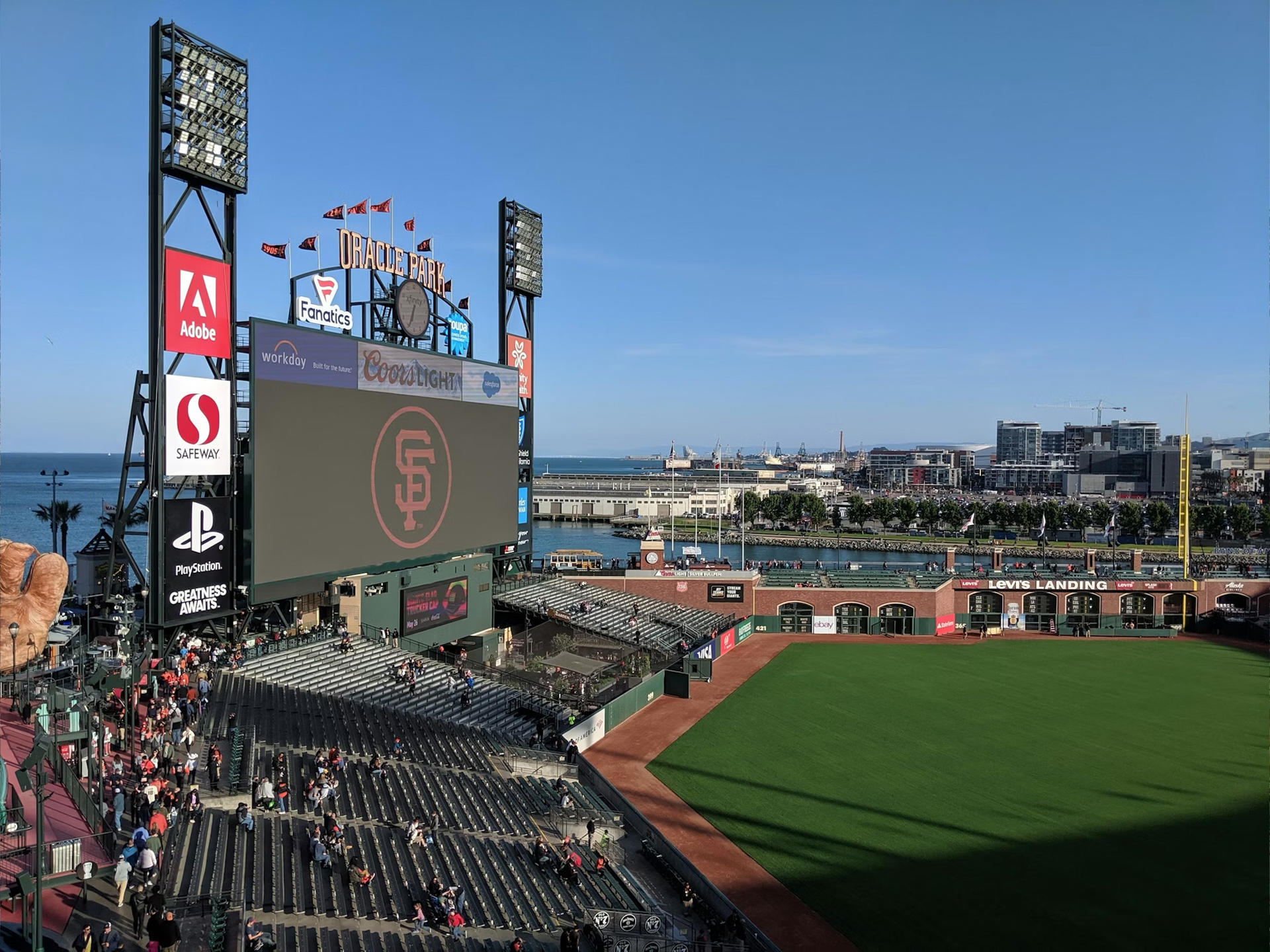 San Francisco Giants Baseball Game at Oracle Park - Thumbnail 5