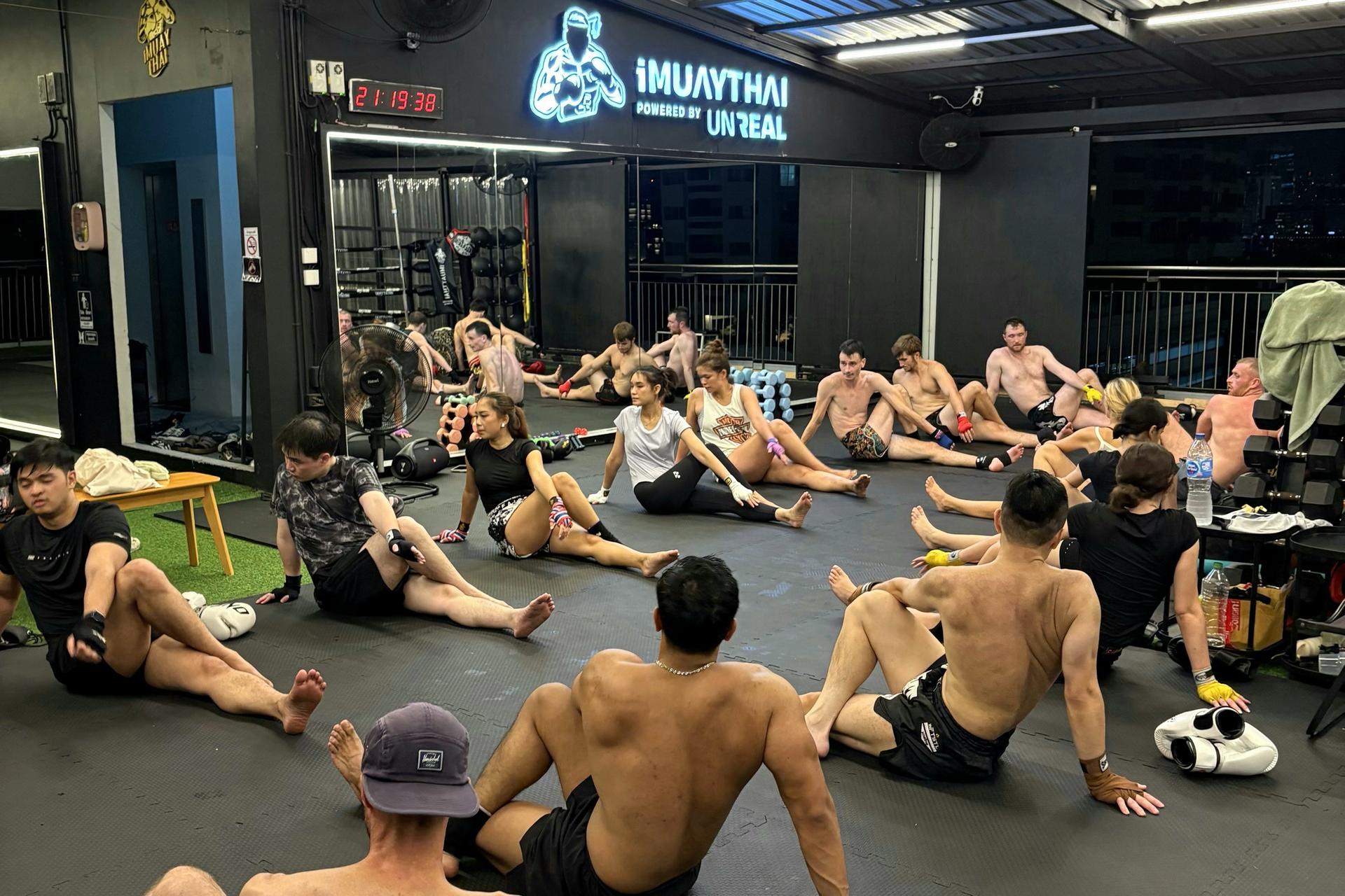 iMUAYTHAI (Thai Boxing) at Sukhumvit 24 Bangkok  - Thumbnail 8