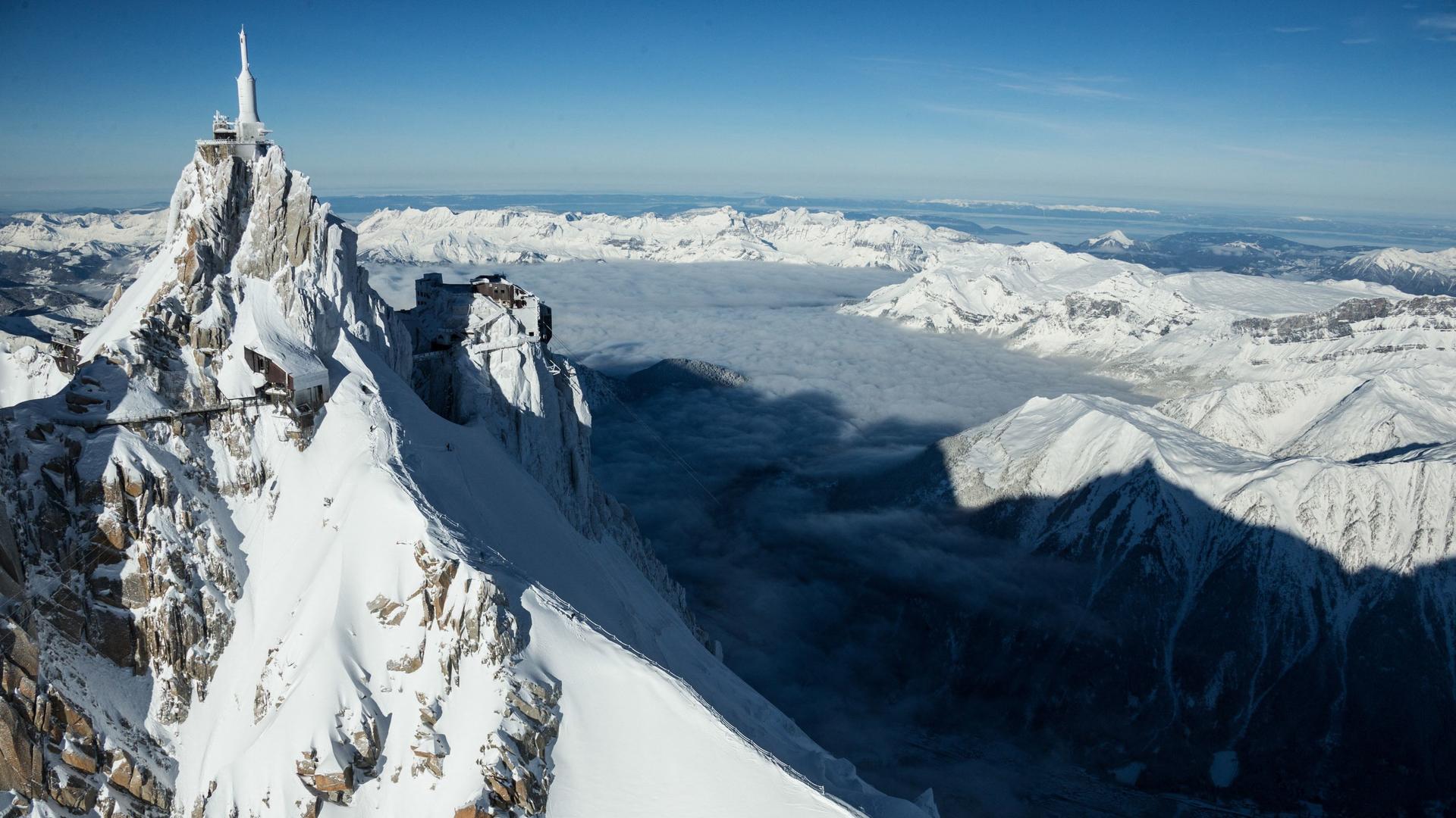 Chamonix Mont Blanc with Aiguille du Midi & Paragliding from Geneva - Thumbnail 3