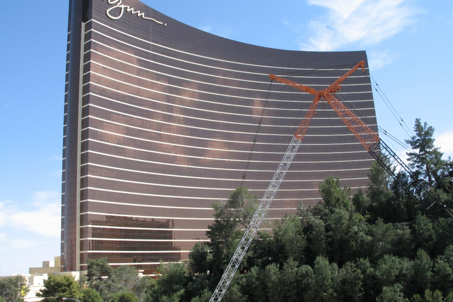 Las Vegas Strip Walking Tour with Audio Guide - Thumbnail 3