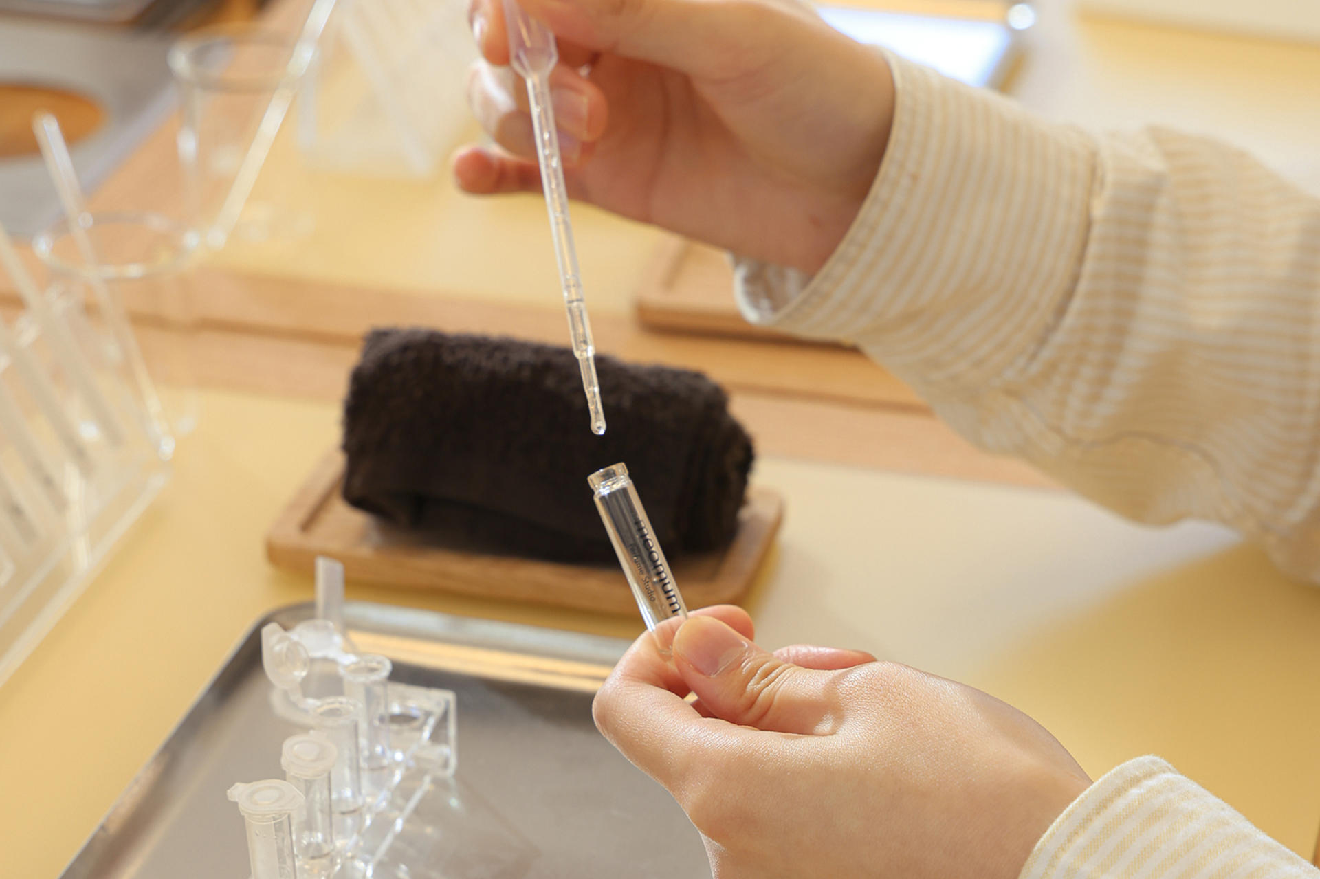 Seongsu Meomum Perfume Studio | Create Your Own Scent - Thumbnail 9