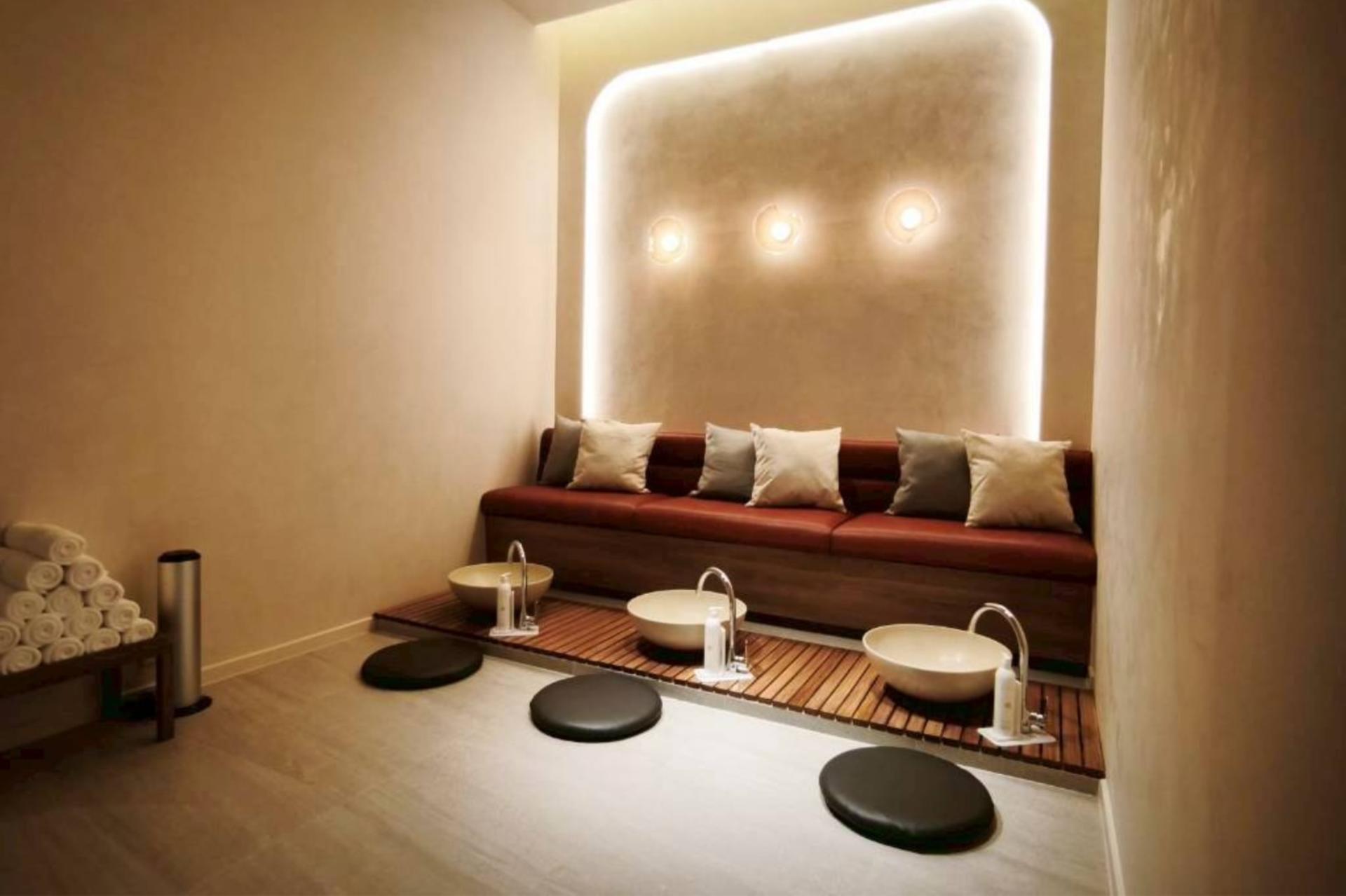 Let's Relax Spa at Crystal Sports G in Bangkok - Thumbnail 4