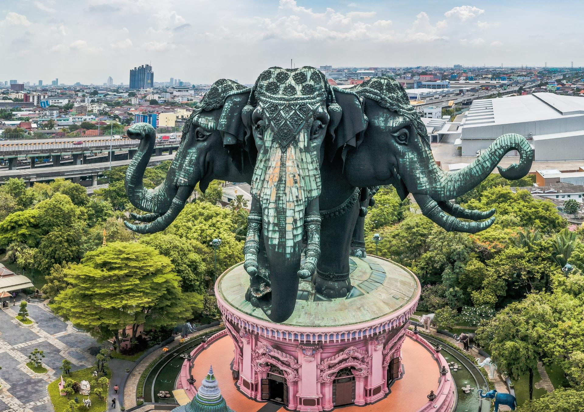 Bangkok Ancient City Full-Day Guided Tour with Transfers - Thumbnail 11