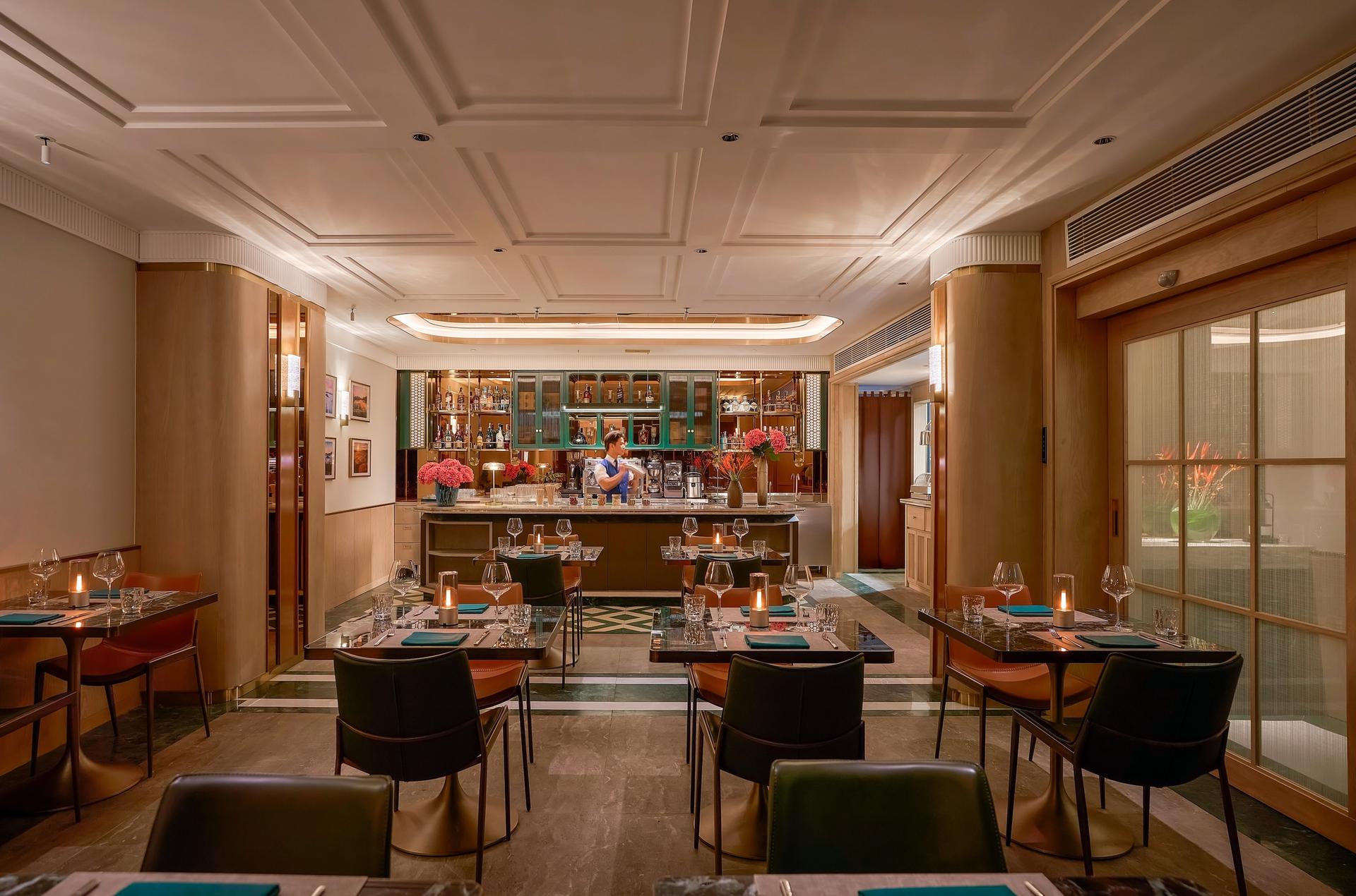 Link Bistro Hanoi Restaurant: Elegant Dinner Experience in Hanoi - Image 1