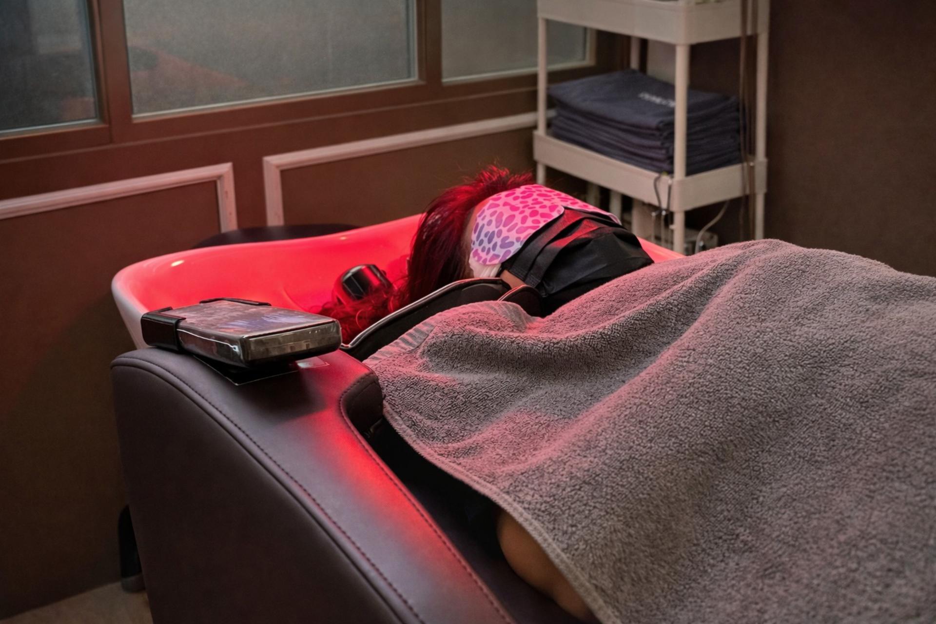 Seoul Premium Head Spa & Anti-Aging Skincare (K-Beauty Phd-Designed) - Thumbnail 9